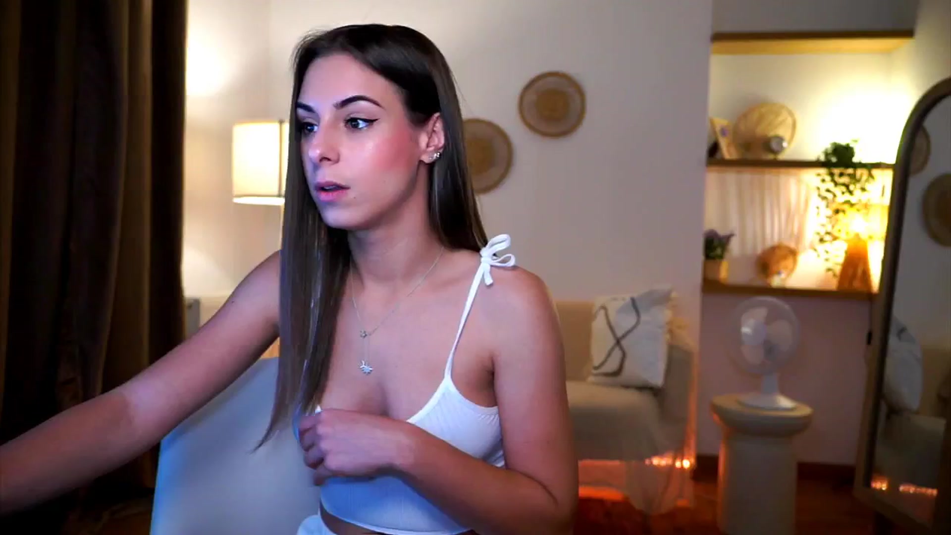 Gallery image thumbnail from Hidden_Gem_'s myfreecams stream on, 09/14/2024, 17:56 image 19 of 20