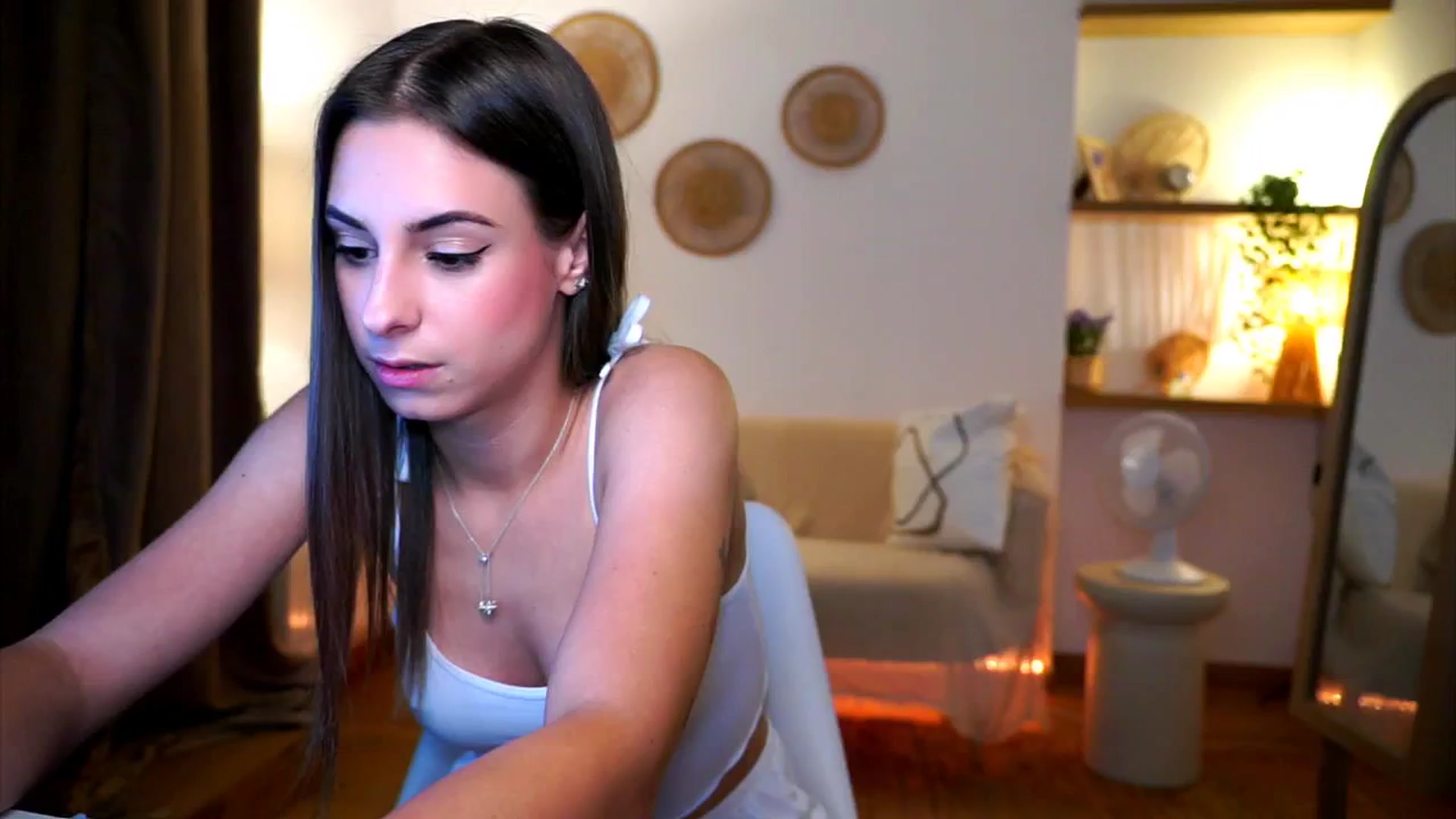 Gallery image thumbnail from Hidden_Gem_'s myfreecams stream on, 09/14/2024, 17:56 image 1 of 20
