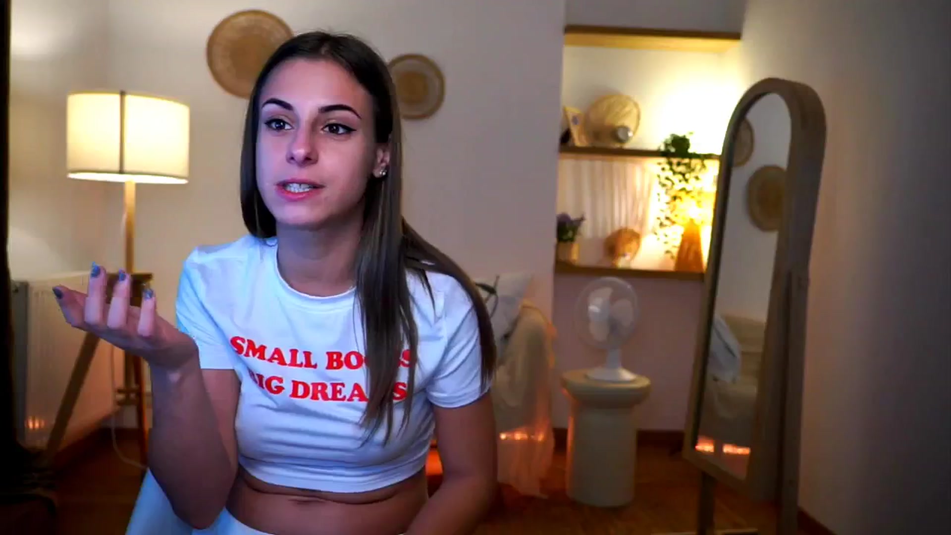 Gallery image thumbnail from Hidden_Gem_'s myfreecams stream on, 09/16/2024, 02:06 image 5 of 20