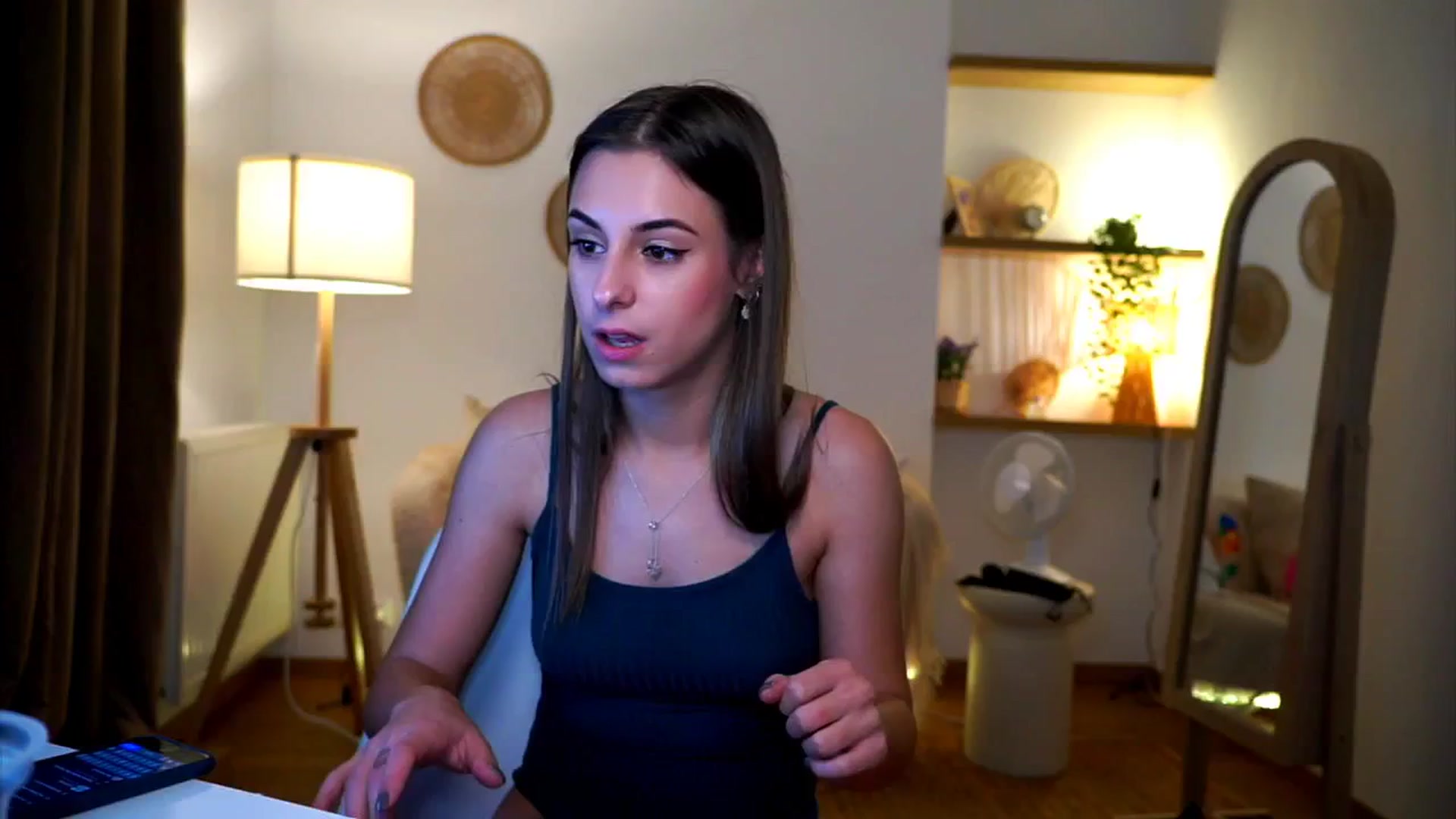 Gallery image thumbnail from Hidden_Gem_'s myfreecams stream on, 09/20/2024, 19:21 image 18 of 20