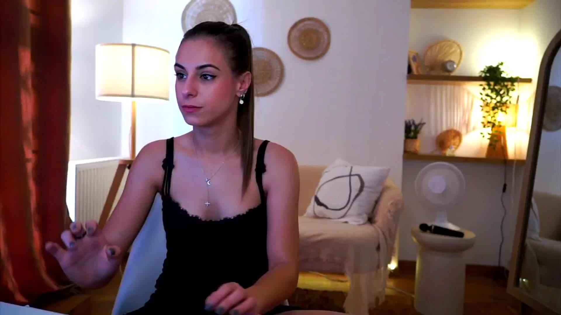 Gallery image thumbnail from Hidden_Gem_'s myfreecams stream on, 09/22/2024, 16:24 image 2 of 20