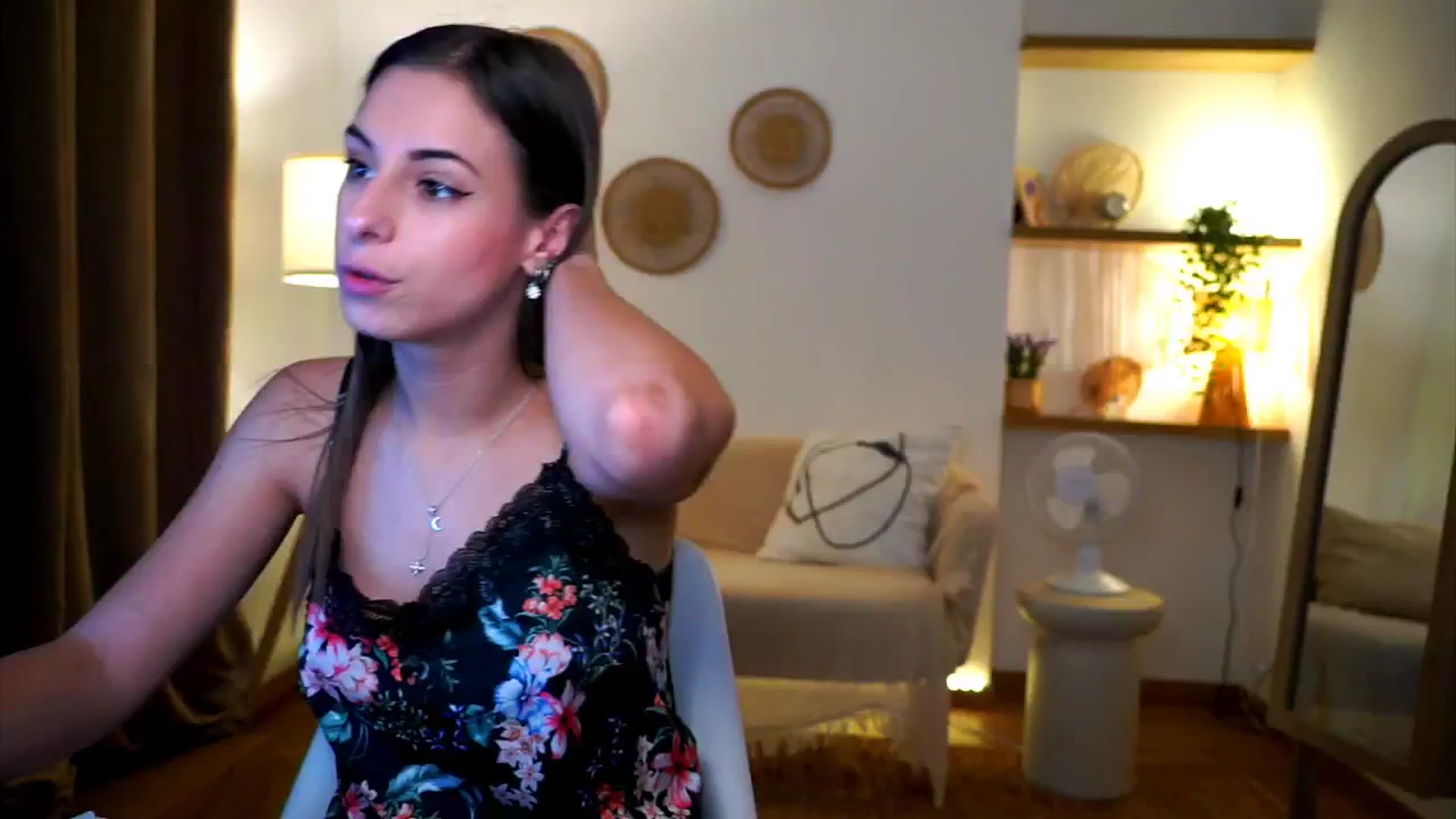 Gallery image thumbnail from Hidden_Gem_'s myfreecams stream on, 09/26/2024, 18:01 image 13 of 20