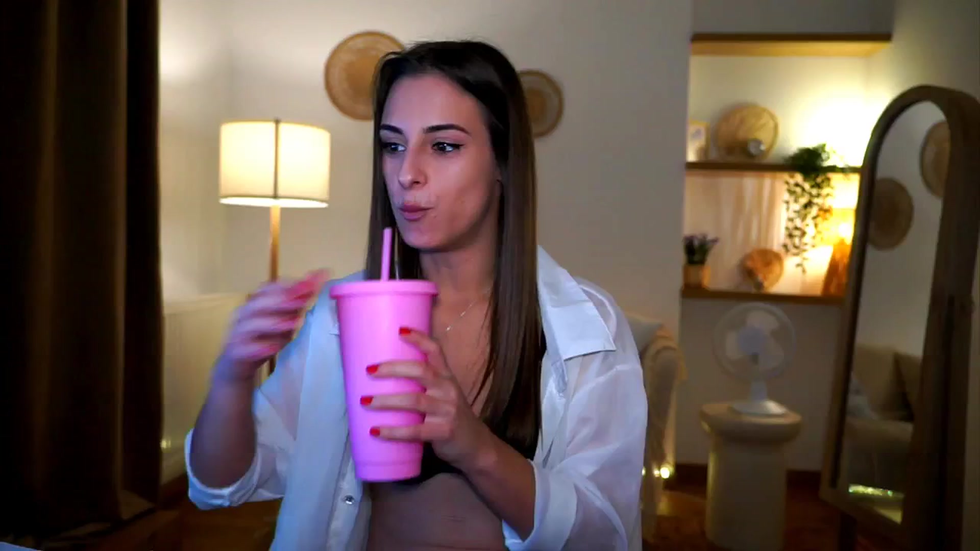 Gallery image thumbnail from Hidden_Gem_'s myfreecams stream on, 10/21/2024, 16:58 image 1 of 20