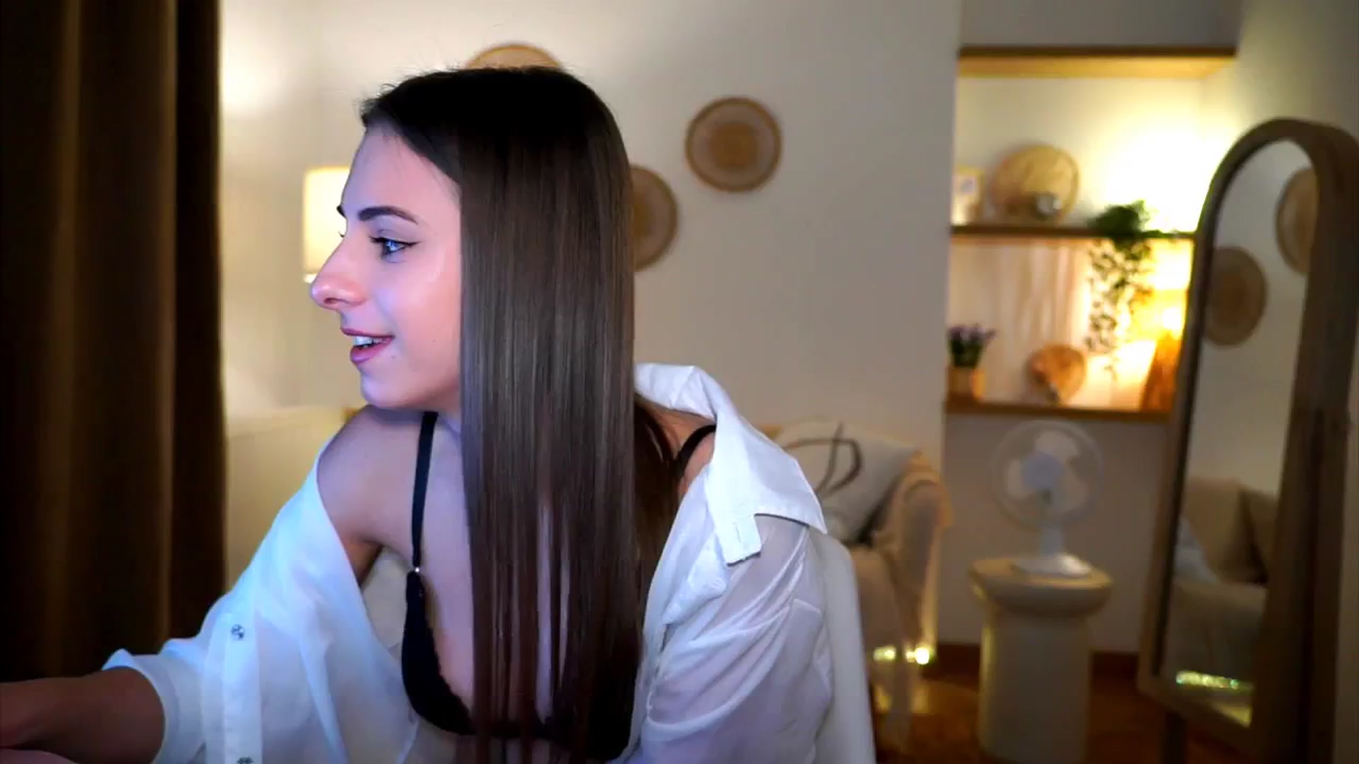 Gallery image thumbnail from Hidden_Gem_'s myfreecams stream on, 10/21/2024, 16:58 image 7 of 20