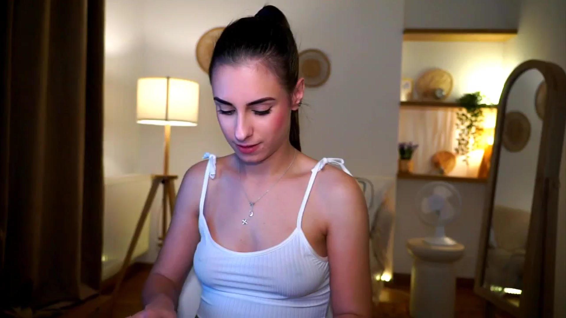 Gallery image thumbnail from Hidden_Gem_'s myfreecams stream on, 10/24/2024, 19:15 image 12 of 20