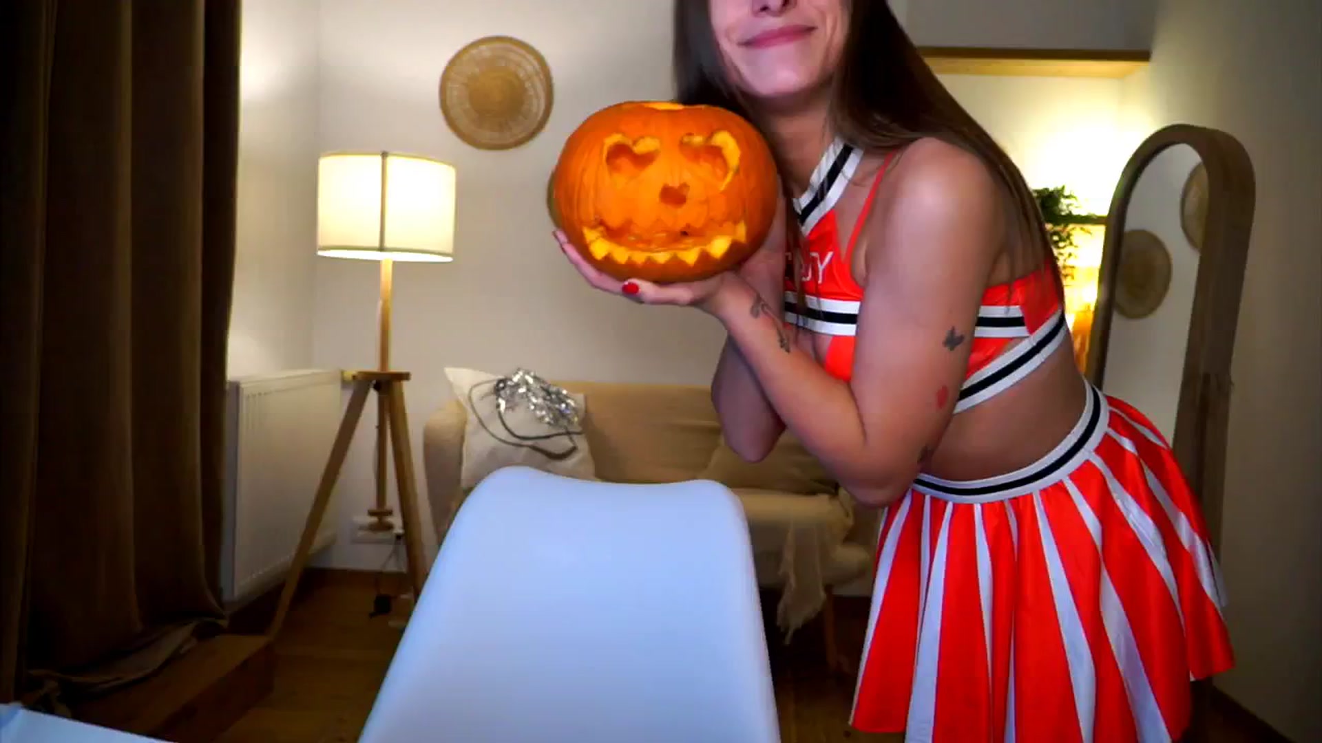 Gallery image thumbnail from Hidden_Gem_'s myfreecams stream on, 10/29/2024, 21:20 image 1 of 20