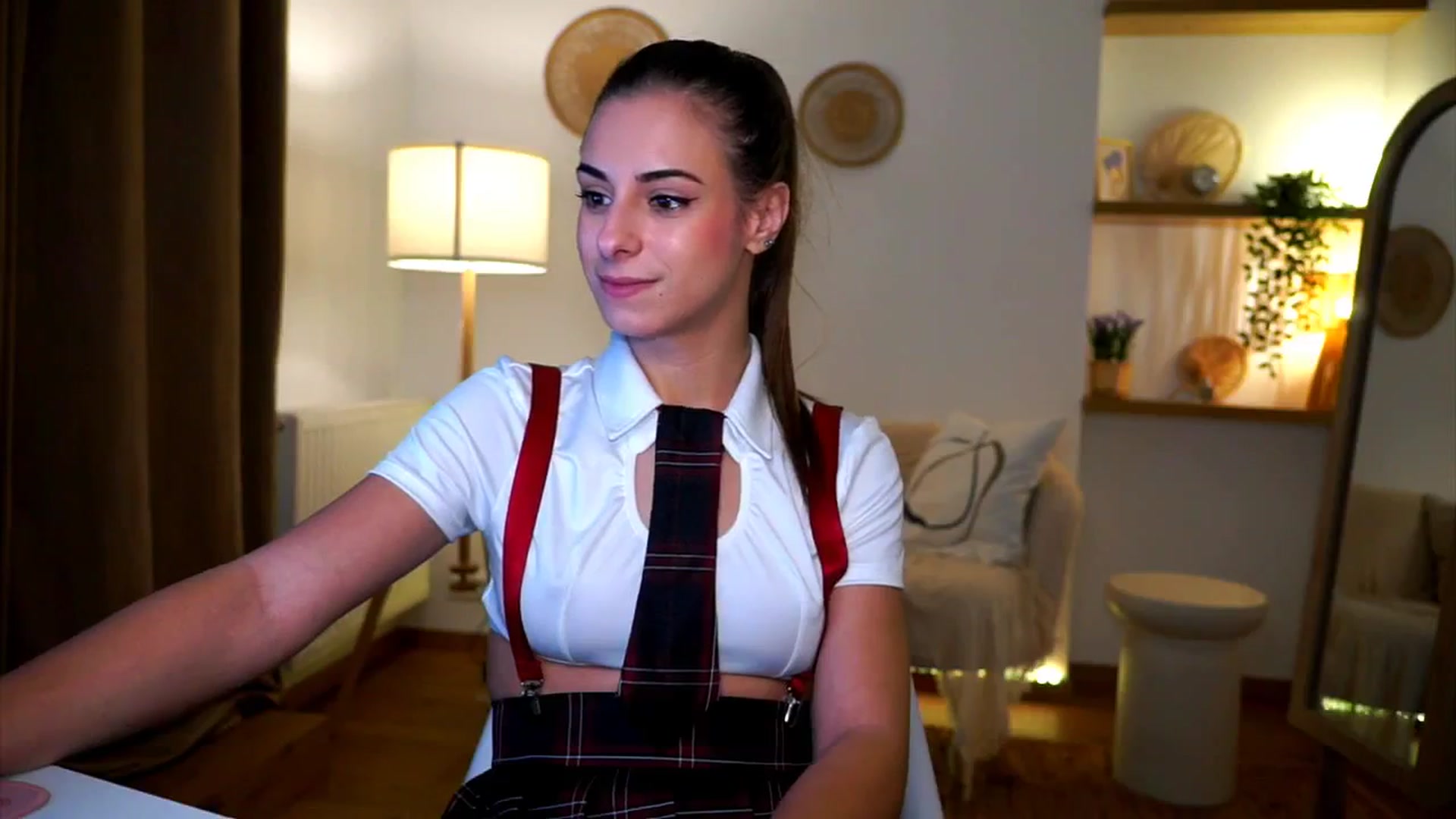 Gallery image thumbnail from Hidden_Gem_'s myfreecams stream on, 10/30/2024, 20:02 image 14 of 20