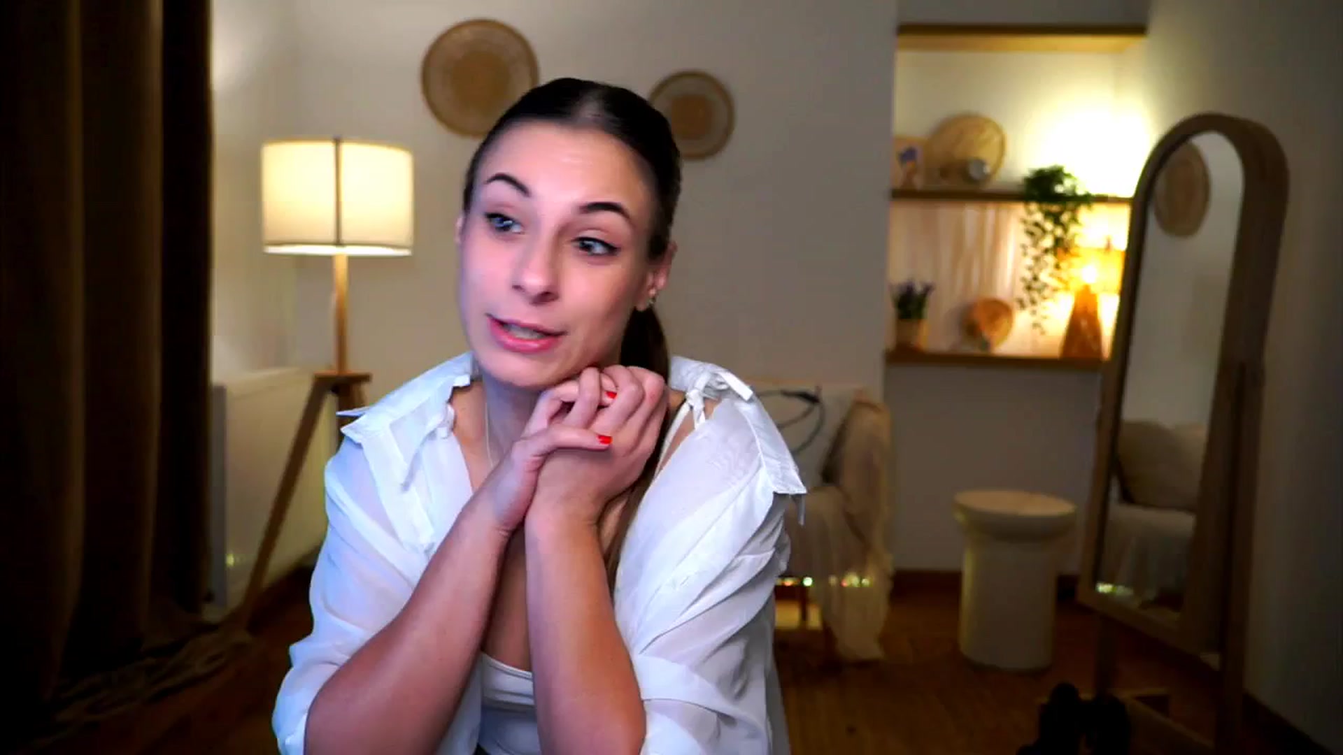 Gallery image thumbnail from Hidden_Gem_'s myfreecams stream on, 11/06/2024, 20:10 image 2 of 20
