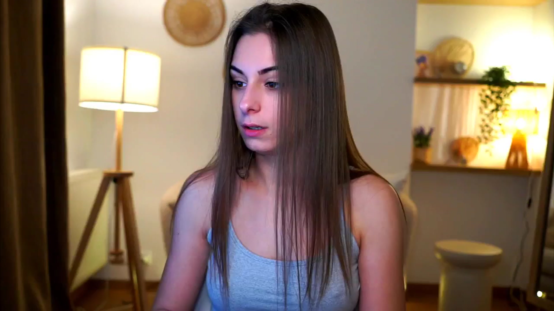 Gallery image thumbnail from Hidden_Gem_'s myfreecams stream on, 11/16/2024, 20:04 image 1 of 20