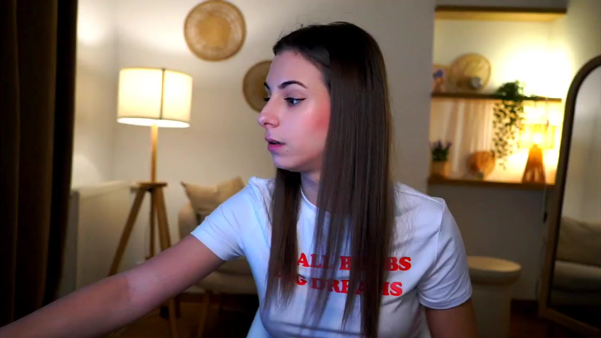 Gallery image thumbnail from Hidden_Gem_'s myfreecams stream on, 11/23/2024, 20:59 image 5 of 20
