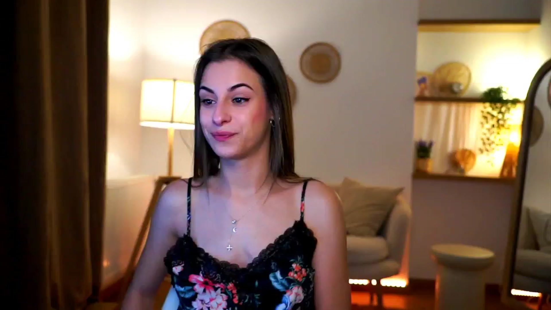Gallery image thumbnail from Hidden_Gem_'s myfreecams stream on, 11/29/2024, 16:34 image 3 of 20