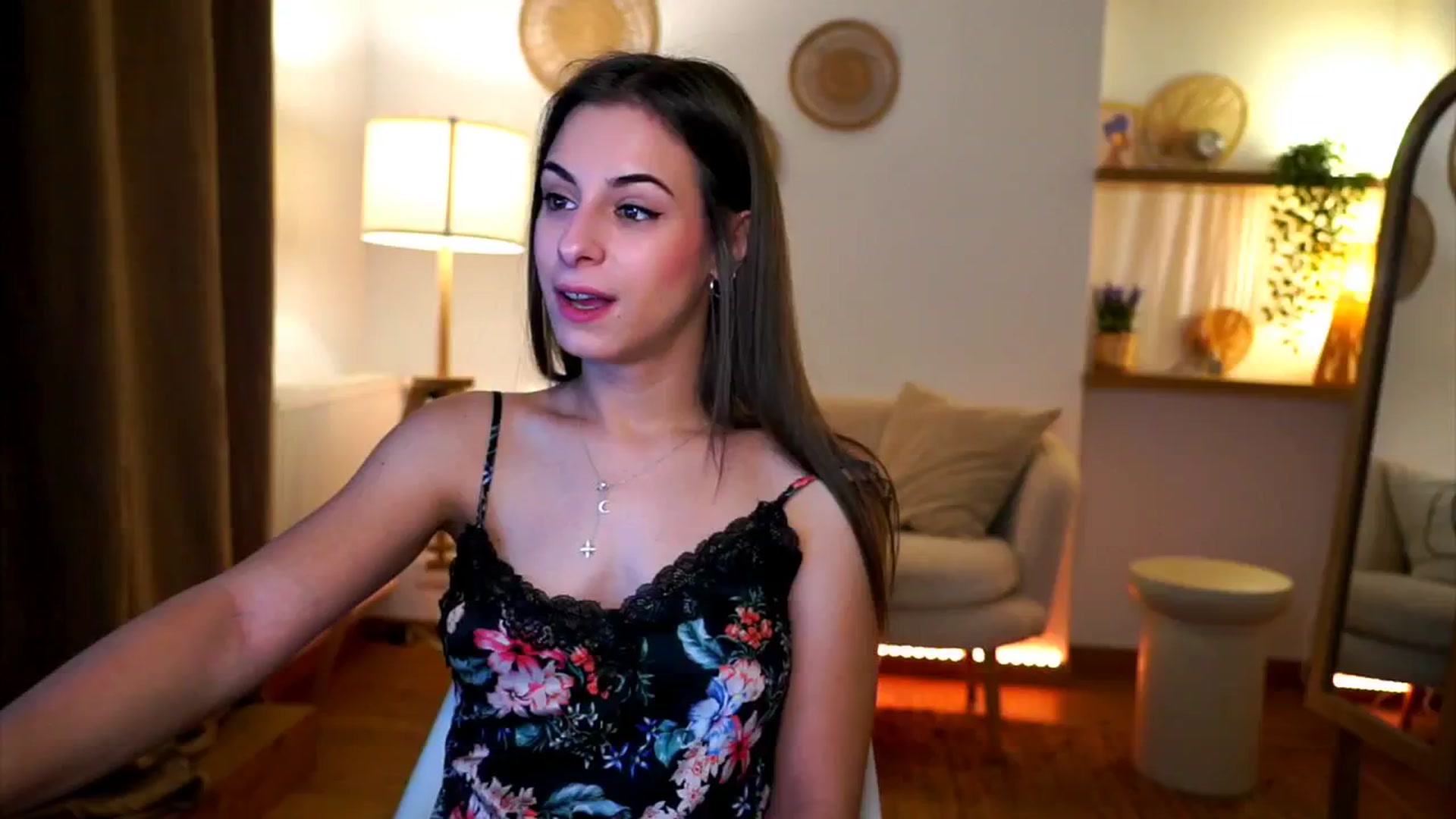 Gallery image thumbnail from Hidden_Gem_'s myfreecams stream on, 11/29/2024, 16:34 image 17 of 20