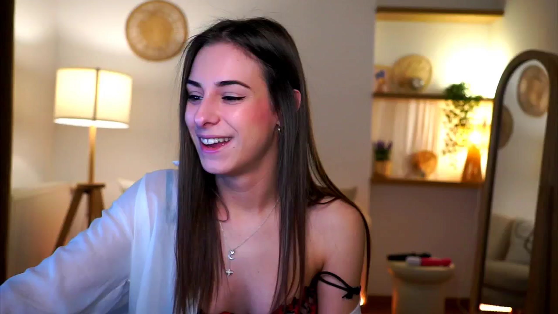 Gallery image thumbnail from Hidden_Gem_'s myfreecams stream on, 11/30/2024, 17:11 image 1 of 20