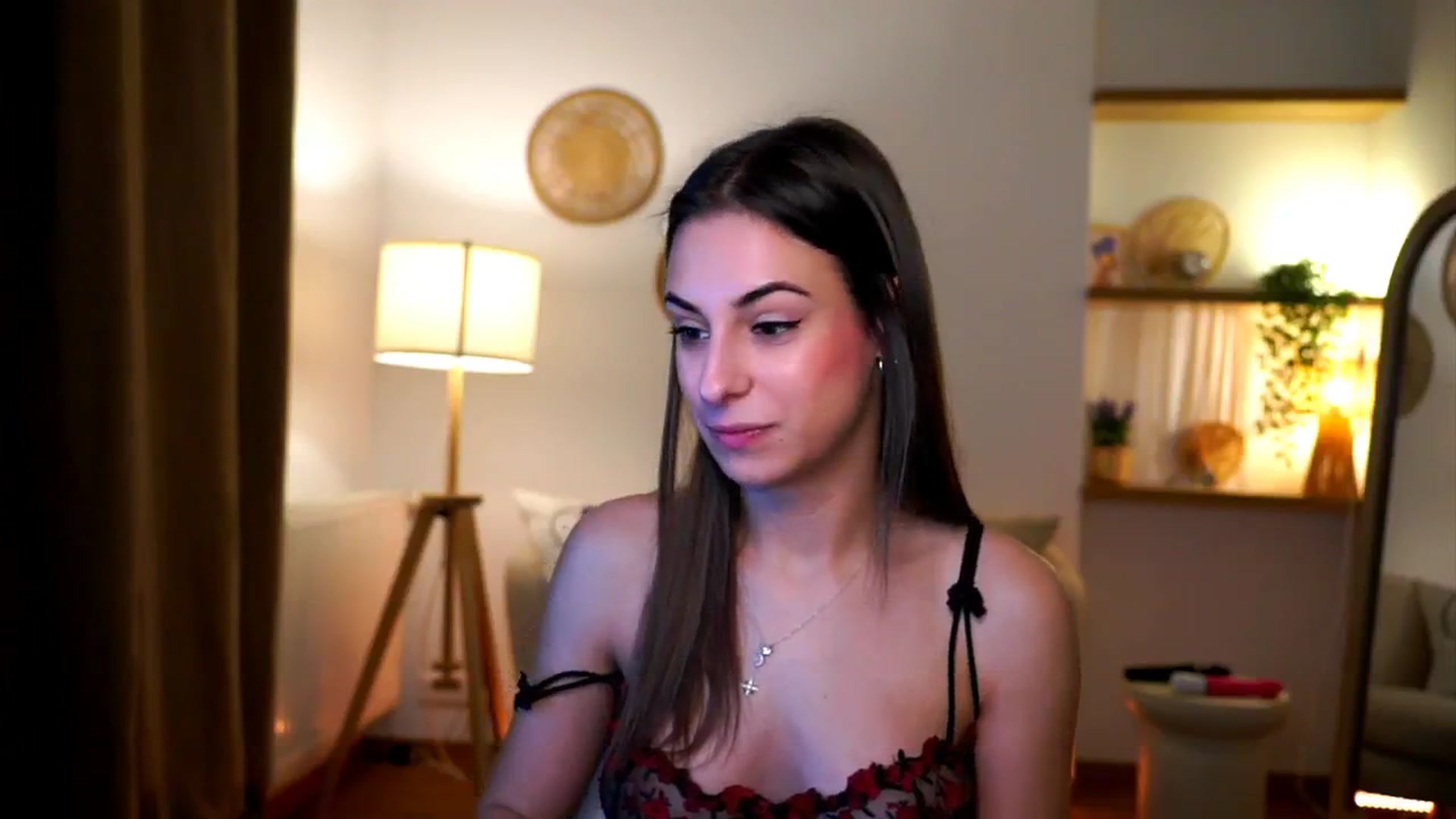 Gallery image thumbnail from Hidden_Gem_'s myfreecams stream on, 11/30/2024, 17:11 image 8 of 20