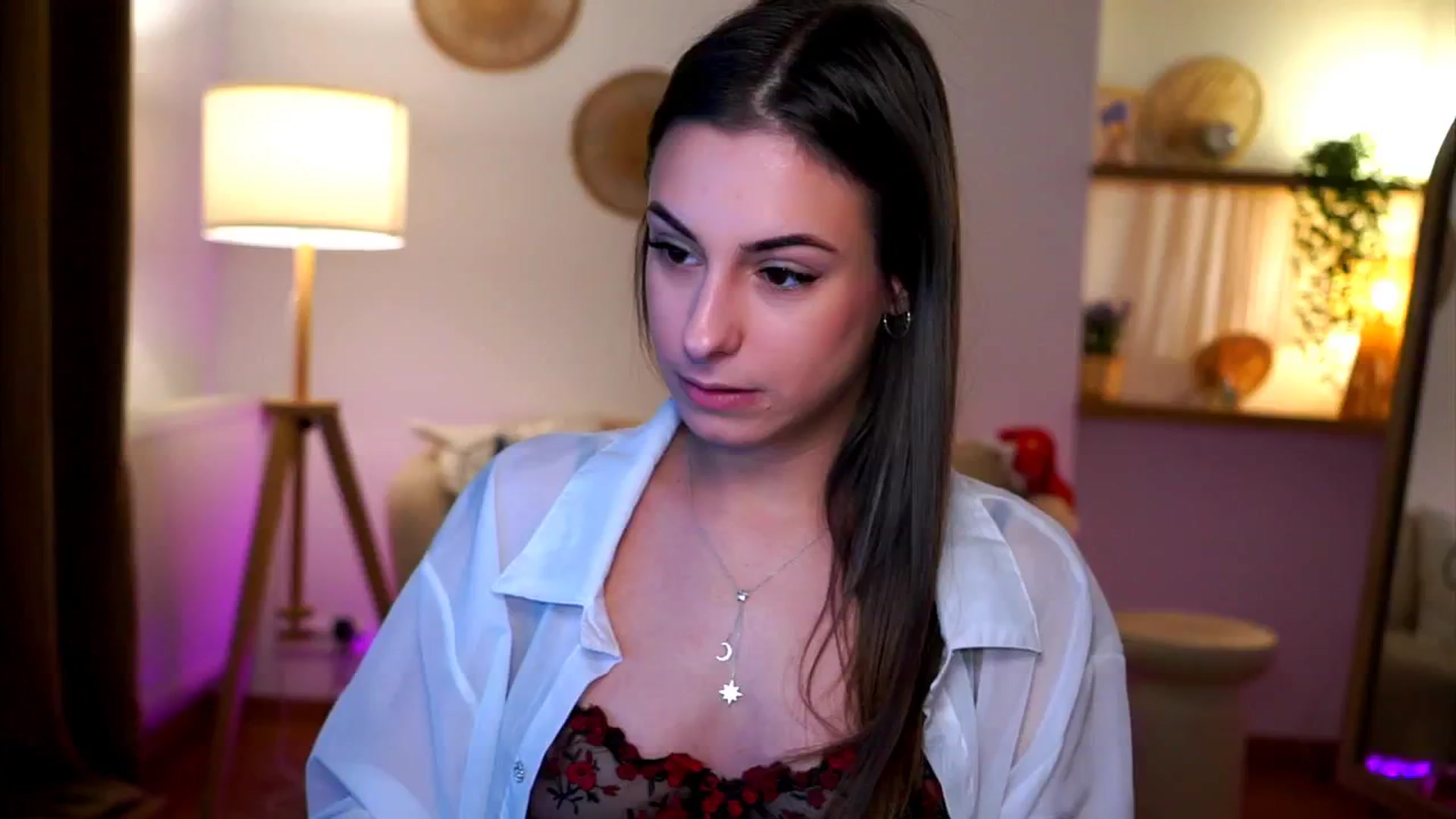 Gallery image thumbnail from Hidden_Gem_'s myfreecams stream on, 12/21/2024, 16:19 image 1 of 20