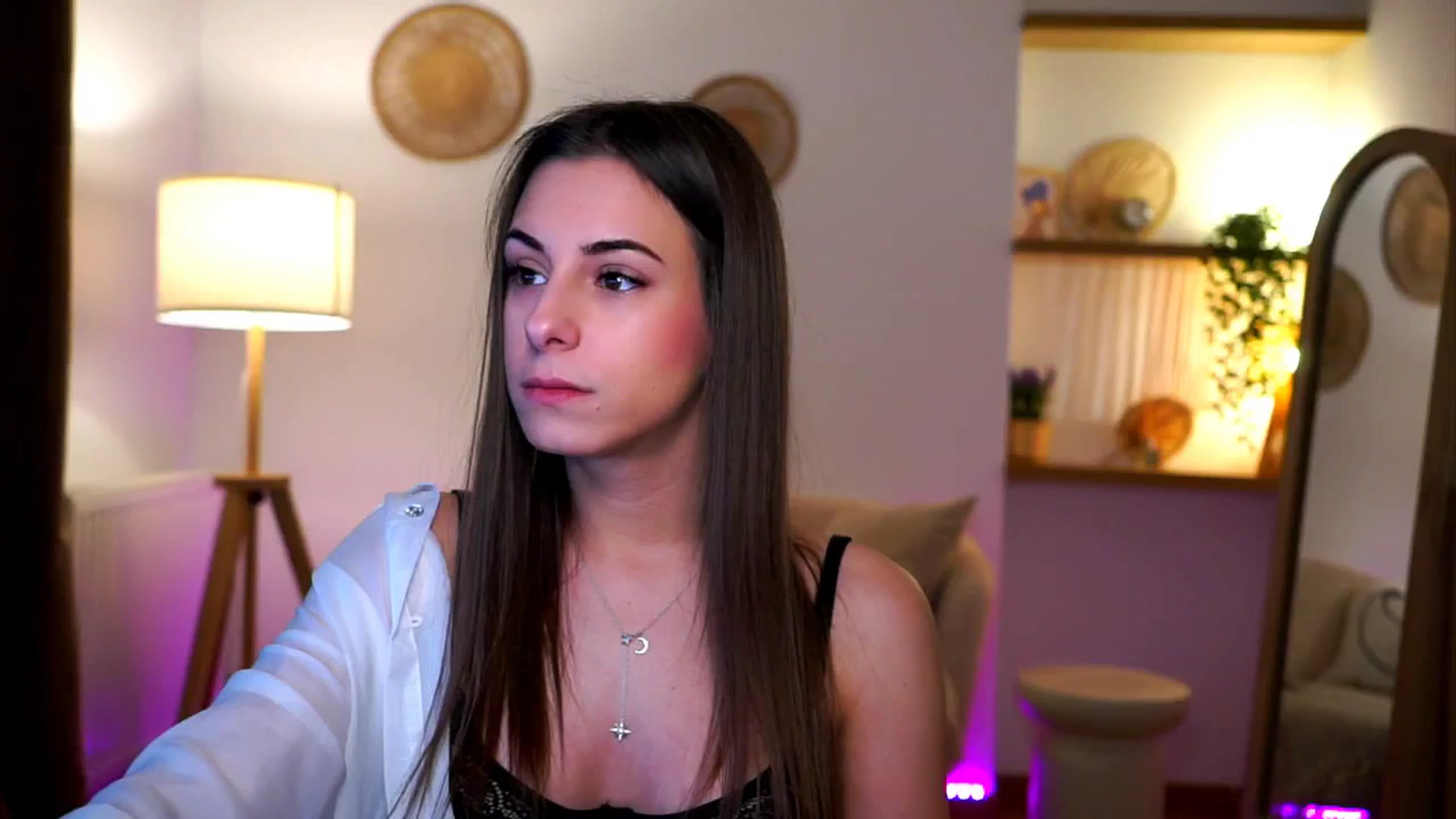 Gallery image thumbnail from Hidden_Gem_'s myfreecams stream on, 12/26/2024, 18:24 image 7 of 20