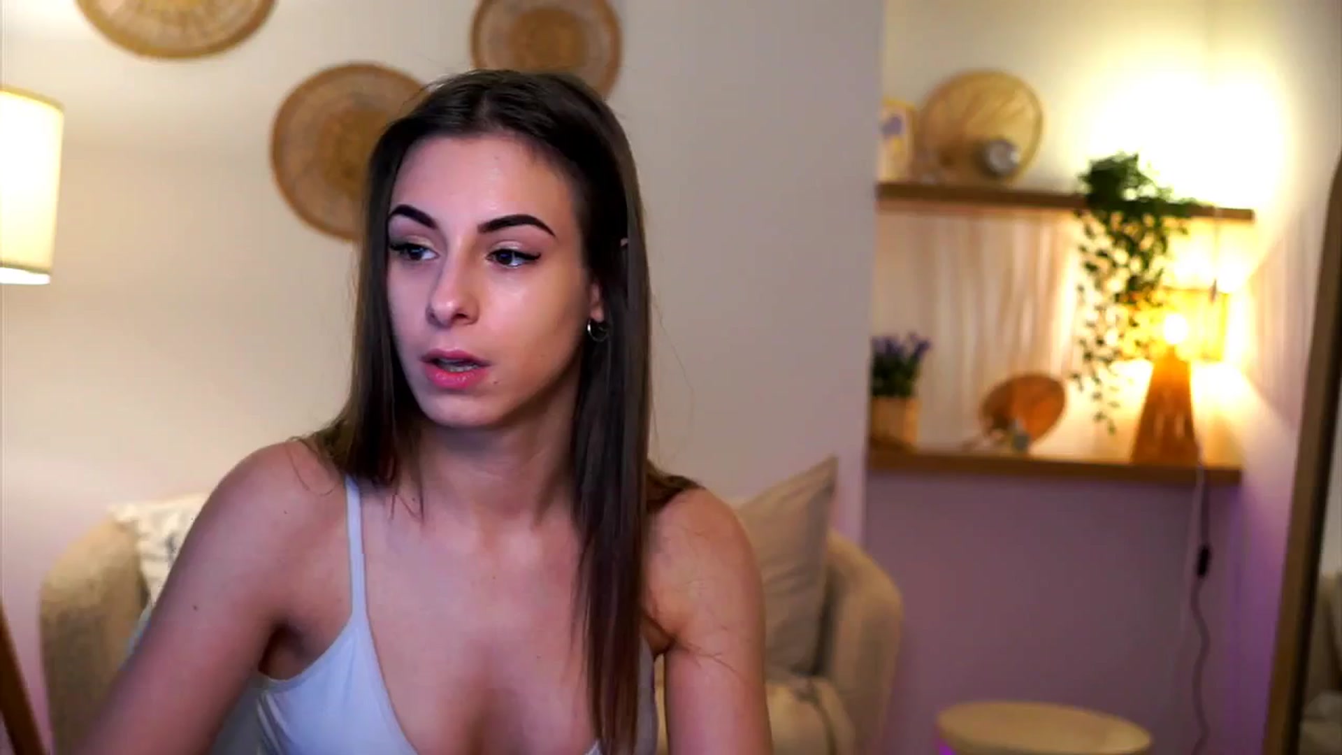 Gallery image thumbnail from Hidden_Gem_'s myfreecams stream on, 02/10/2025, 19:25 image 20 of 20