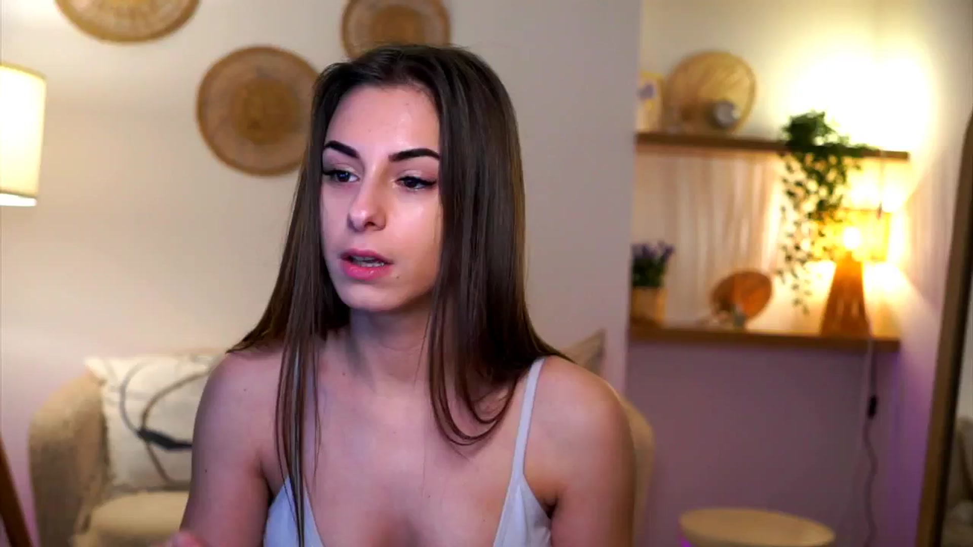 Gallery image thumbnail from Hidden_Gem_'s myfreecams stream on, 02/10/2025, 19:25 image 14 of 20