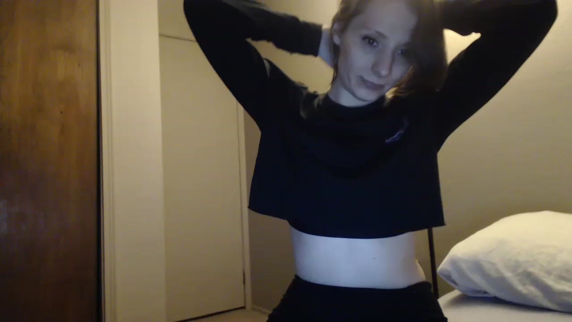 Gallery image thumbnail from HighMINNI_69's myfreecams stream on, 02/05/2023, 04:48 image 10 of 20