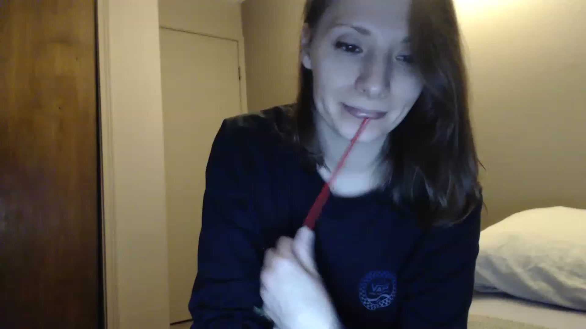 Gallery image thumbnail from HighMINNI_69's myfreecams stream on, 02/05/2023, 04:48 image 12 of 20