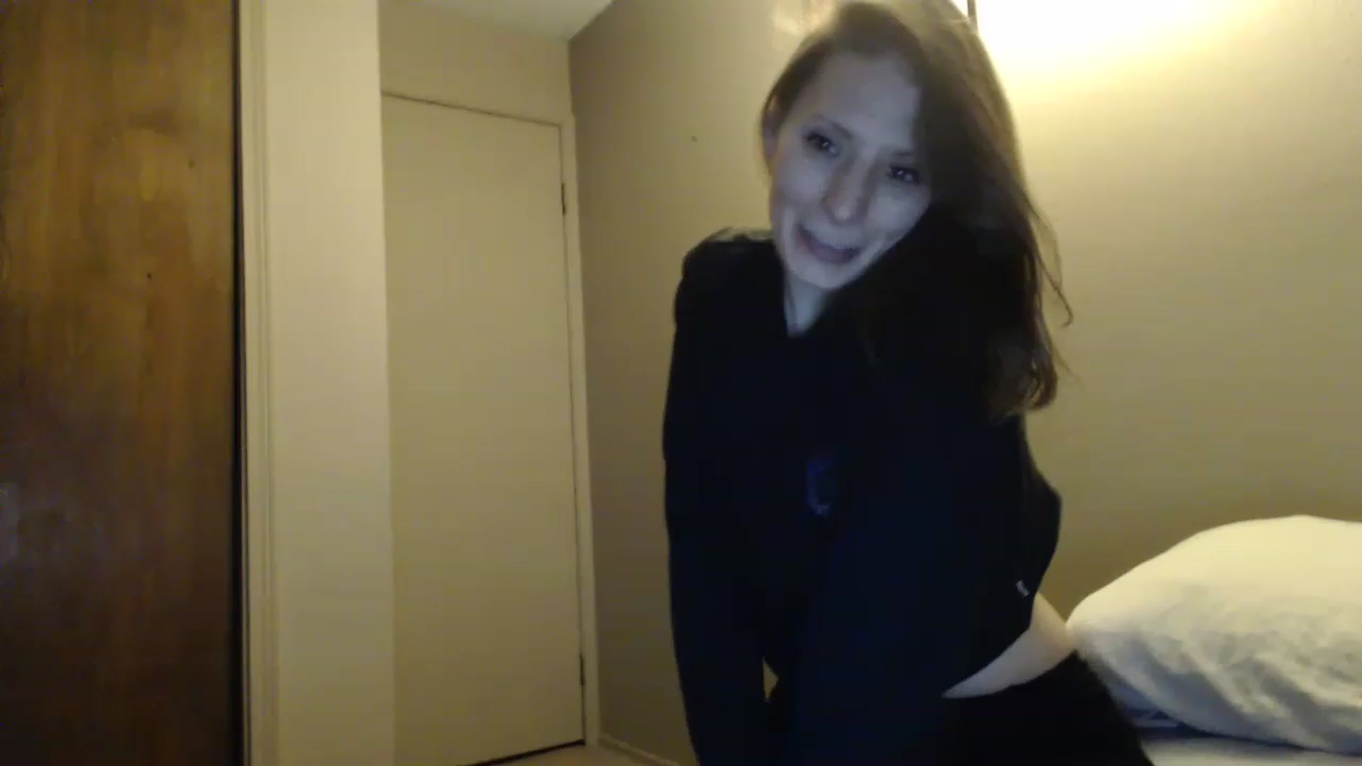 Gallery image thumbnail from HighMINNI_69's myfreecams stream on, 02/05/2023, 04:48 image 15 of 20