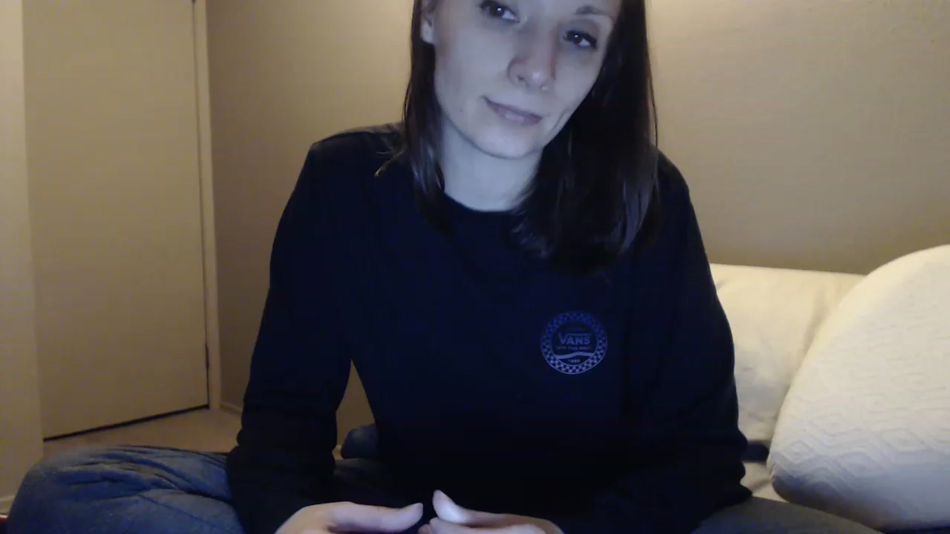 Gallery image thumbnail from HighMINNI_69's myfreecams stream on, 02/05/2023, 08:42 image 18 of 20