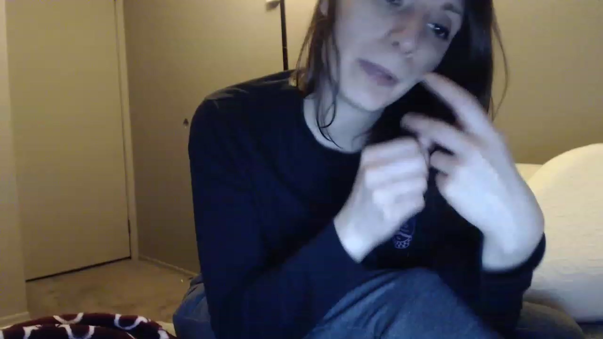 Gallery image thumbnail from HighMINNI_69's myfreecams stream on, 02/05/2023, 08:42 image 10 of 20