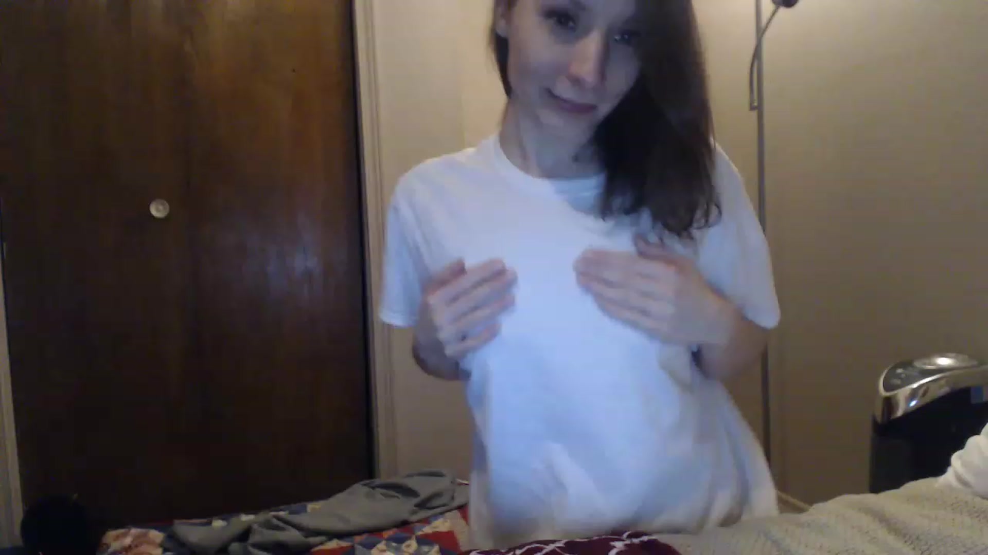 Gallery image thumbnail from HighMINNI_69's myfreecams stream on, 02/15/2023, 07:59 image 14 of 20