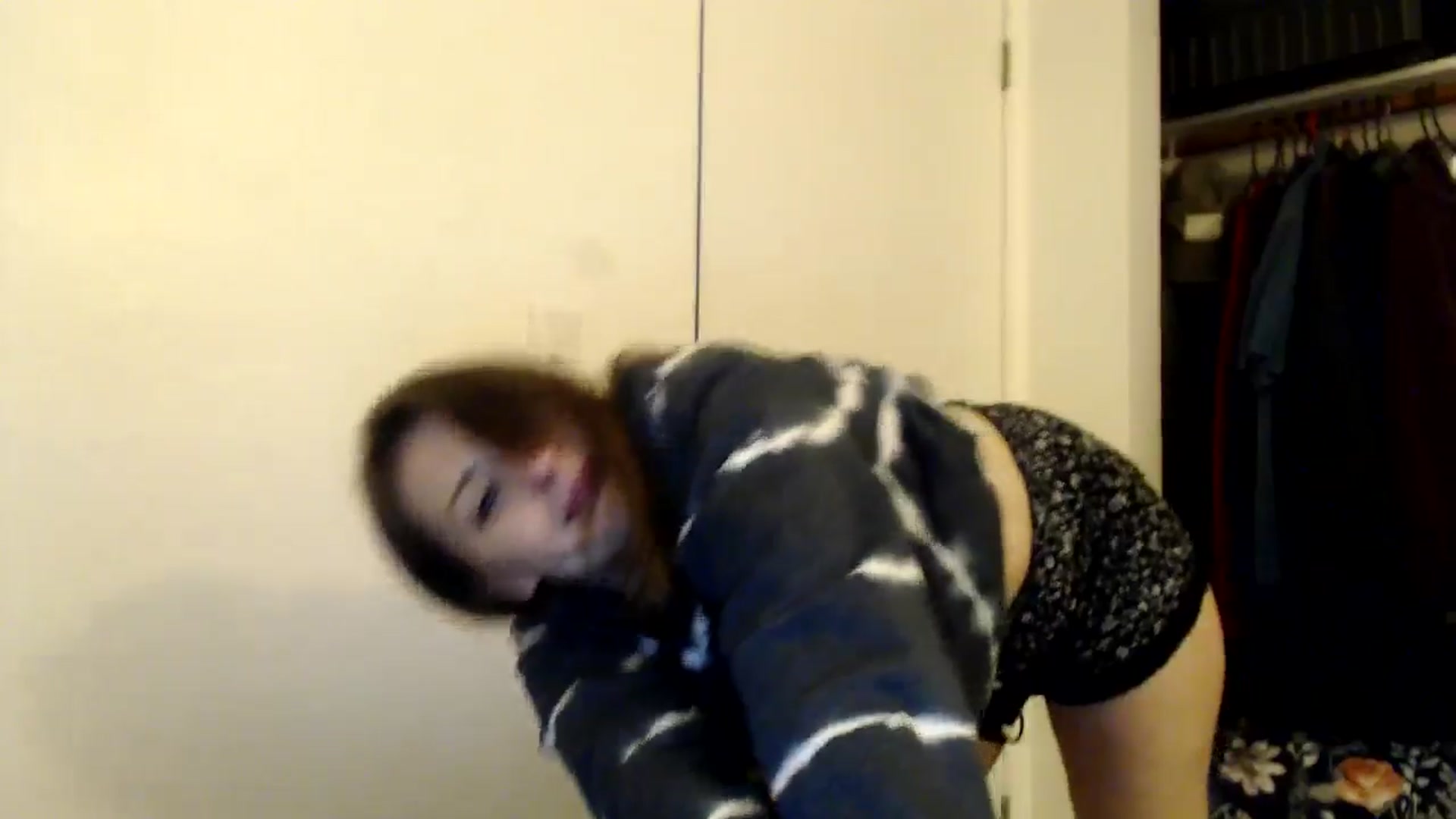 Gallery image thumbnail from HighMINNI_69's myfreecams stream on, 09/29/2024, 15:31 image 12 of 20