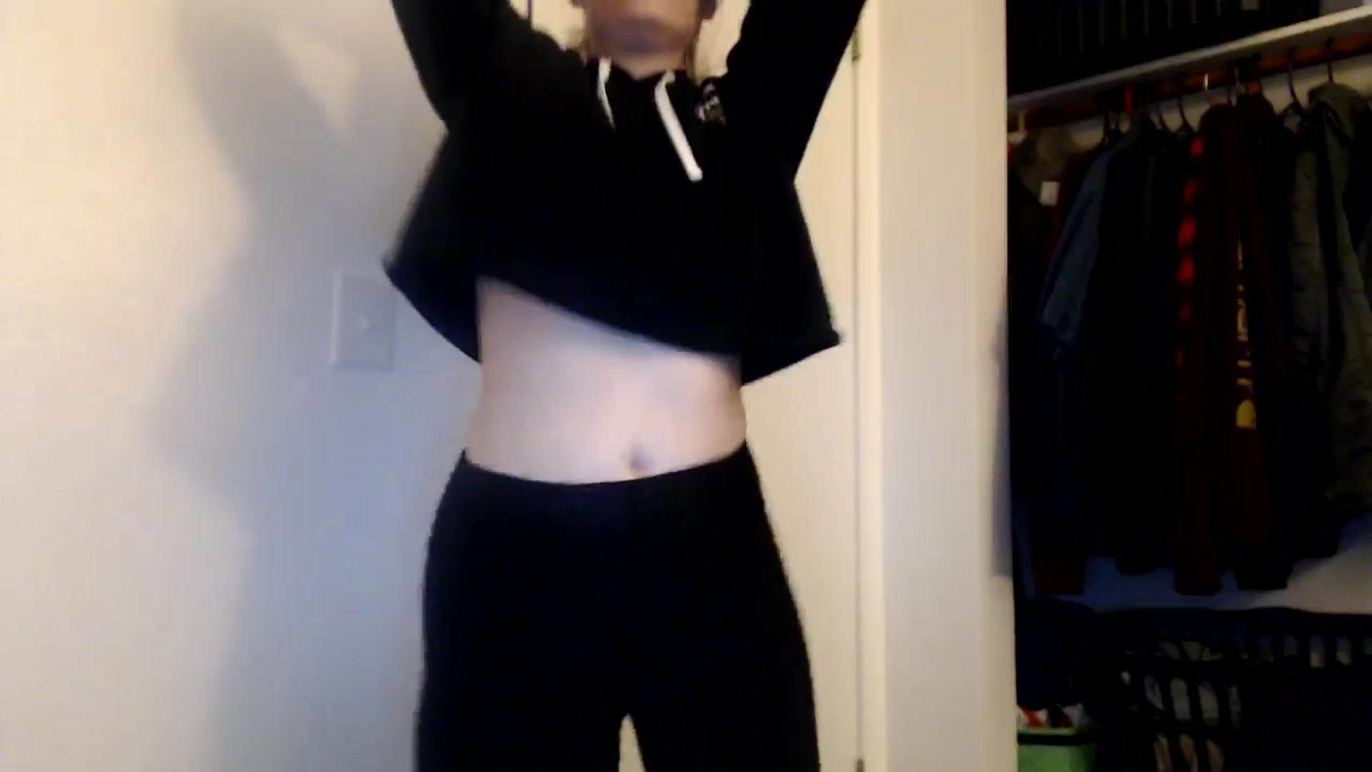 Gallery image thumbnail from HighMINNI_69's myfreecams stream on, 10/14/2024, 08:08 image 4 of 20