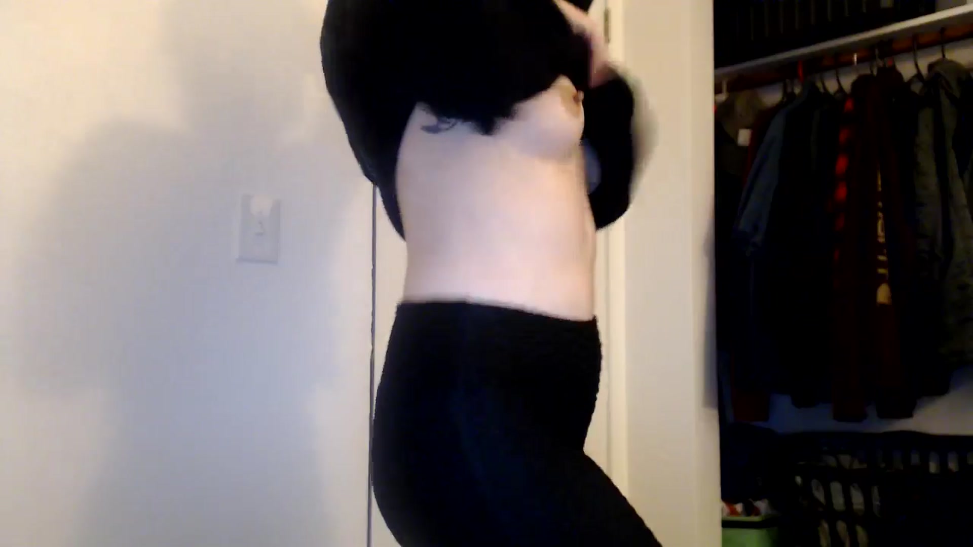Gallery image thumbnail from HighMINNI_69's myfreecams stream on, 10/14/2024, 08:08 image 5 of 20