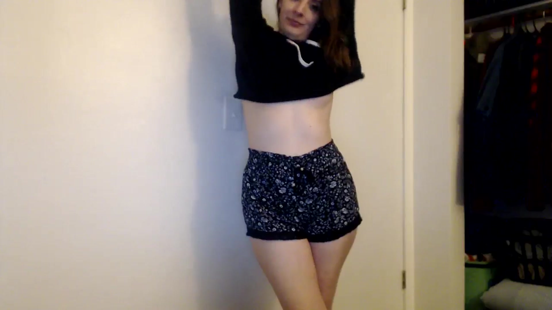 Gallery image thumbnail from HighMINNI_69's myfreecams stream on, 10/14/2024, 08:46 image 20 of 20
