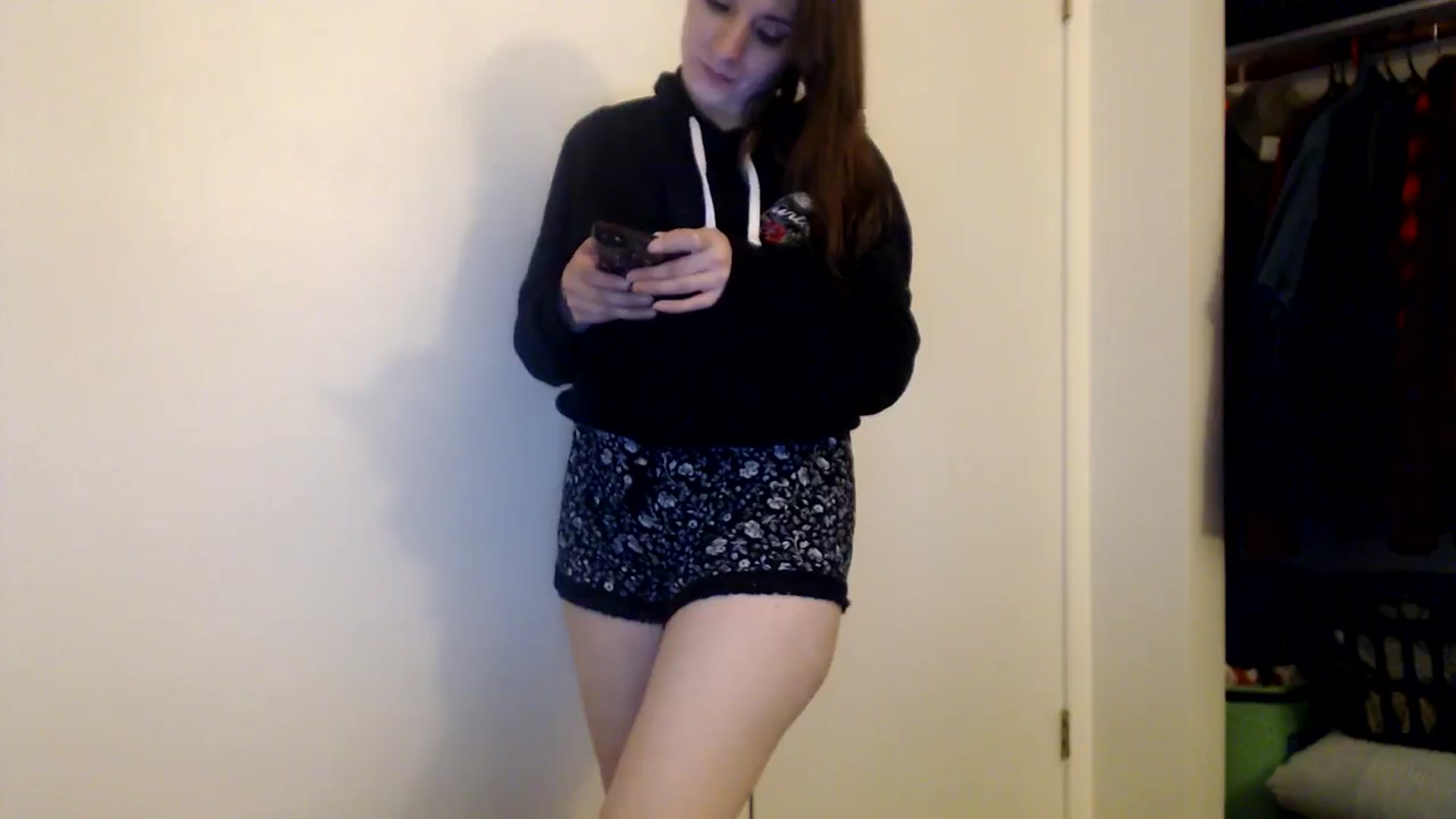Gallery image thumbnail from HighMINNI_69's myfreecams stream on, 10/14/2024, 08:46 image 18 of 20