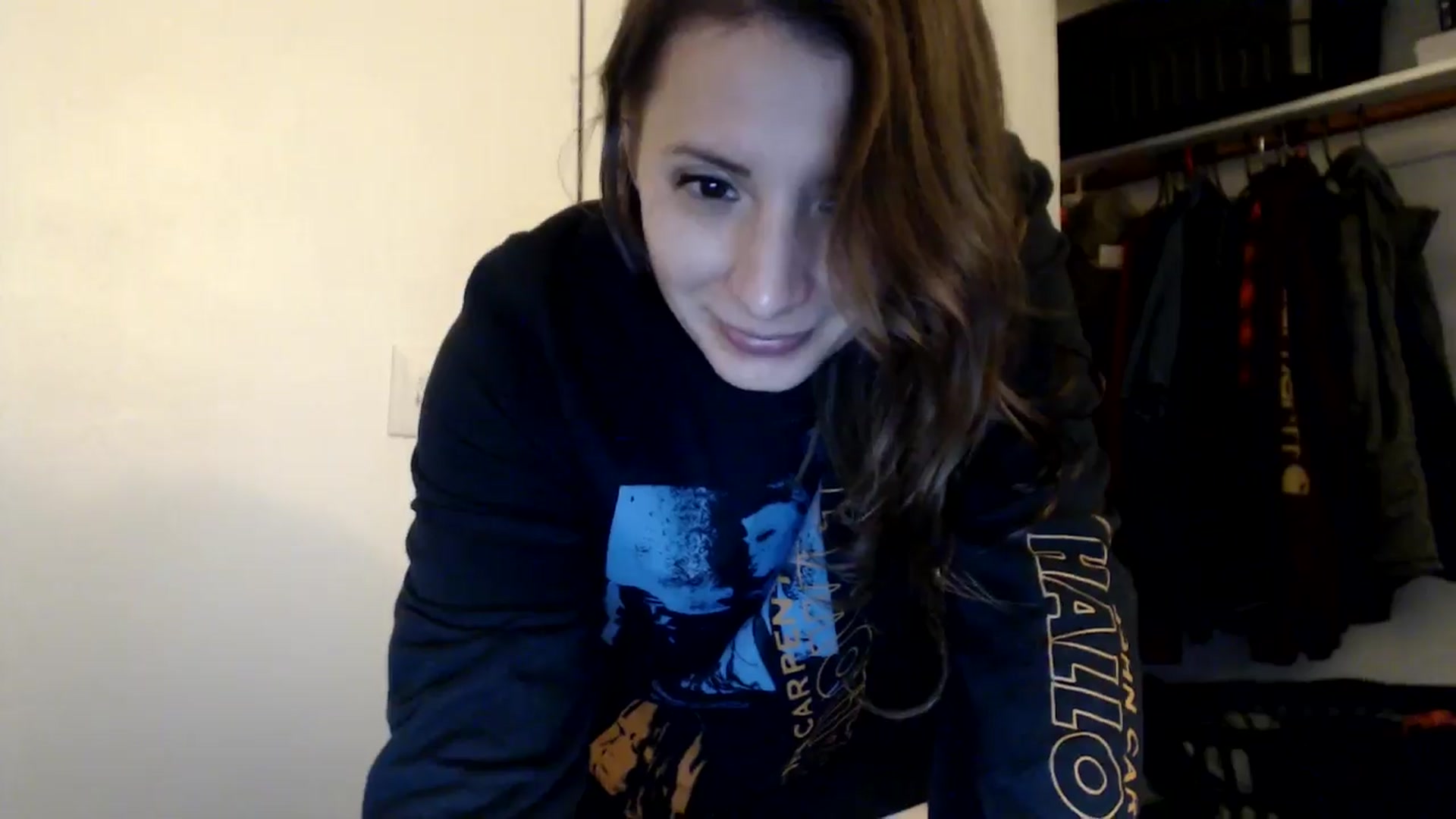 Gallery image thumbnail from HighMINNI_69's myfreecams stream on, 10/15/2024, 08:12 image 14 of 20