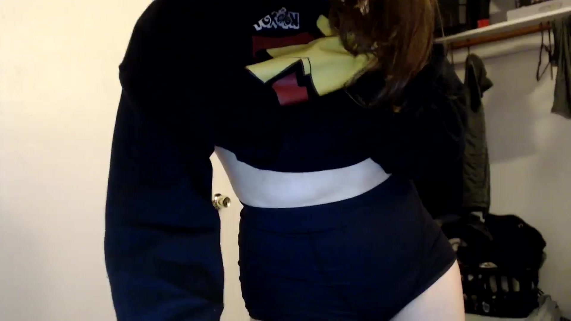 Gallery image thumbnail from HighMINNI_69's myfreecams stream on, 10/28/2024, 10:23 image 6 of 20