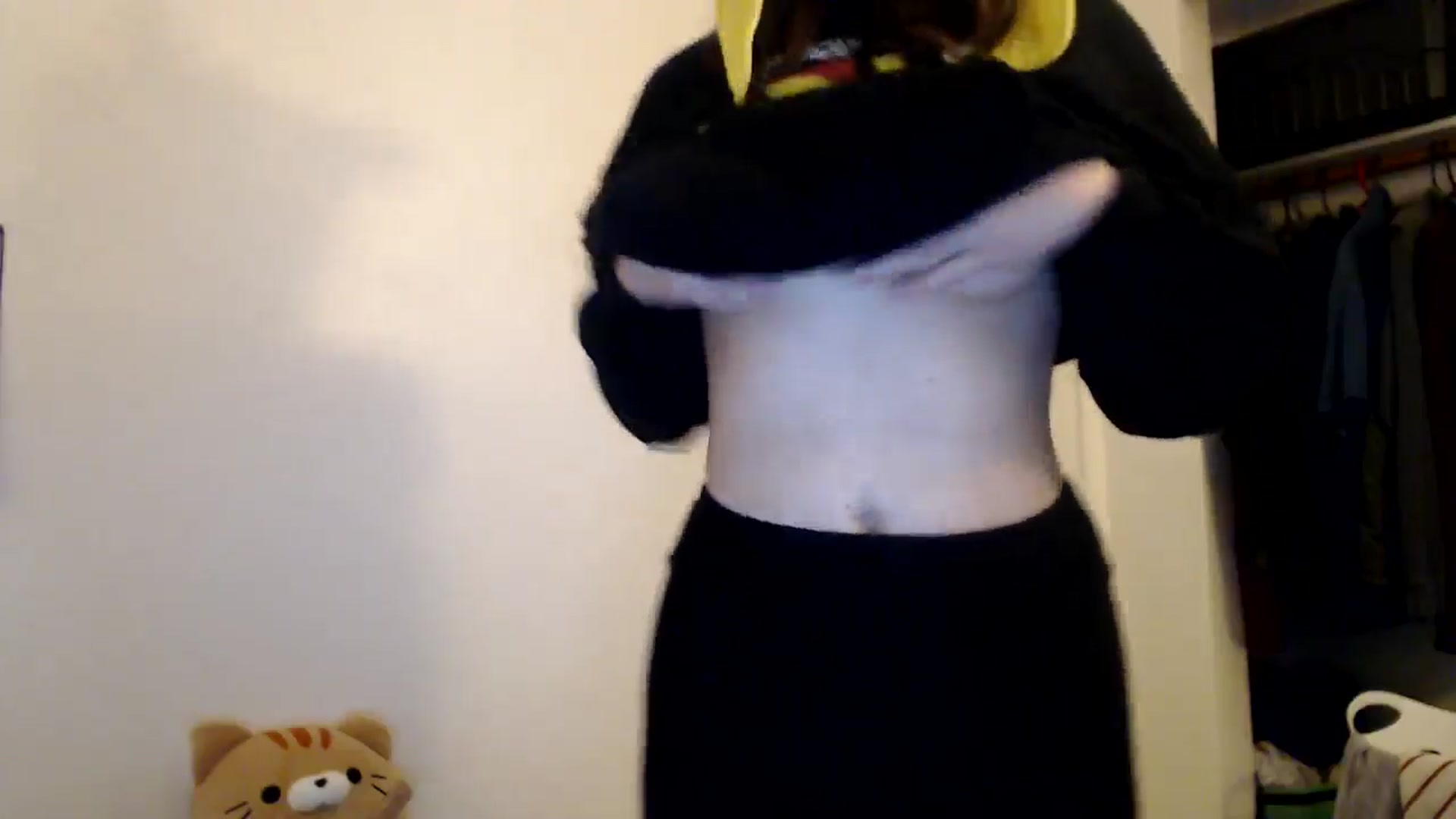 Gallery image thumbnail from HighMINNI_69's myfreecams stream on, 11/09/2024, 10:16 image 7 of 20