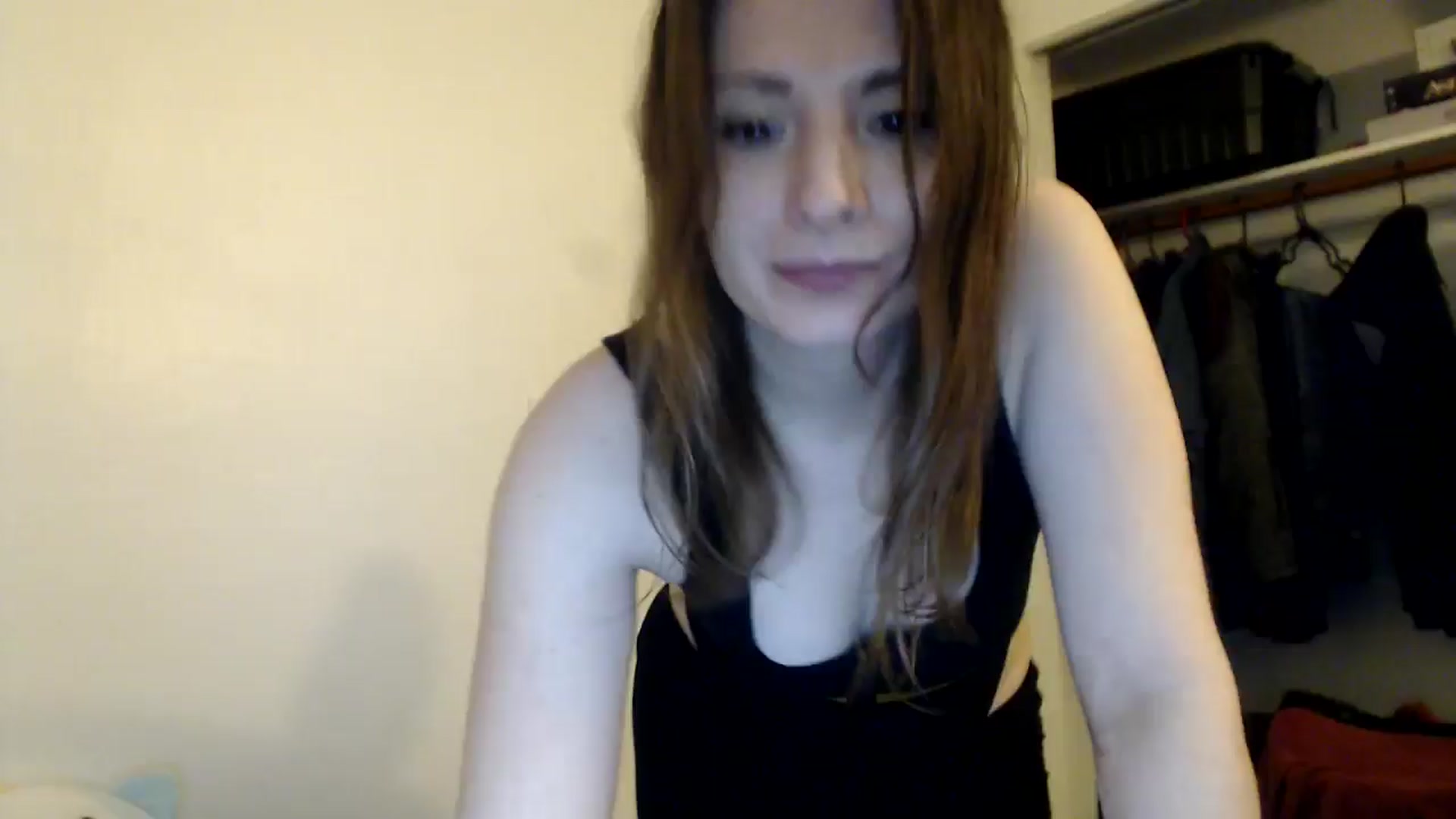 Gallery image thumbnail from HighMINNI_69's myfreecams stream on, 11/10/2024, 09:41 image 10 of 20