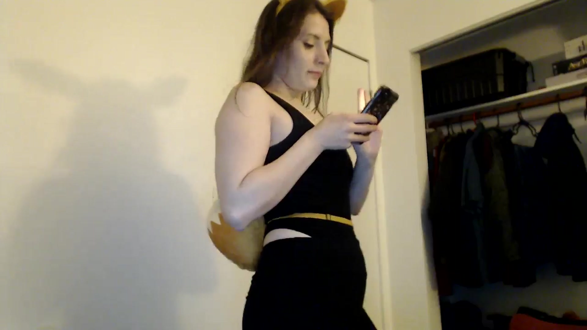 Gallery image thumbnail from HighMINNI_69's myfreecams stream on, 11/10/2024, 09:41 image 2 of 20