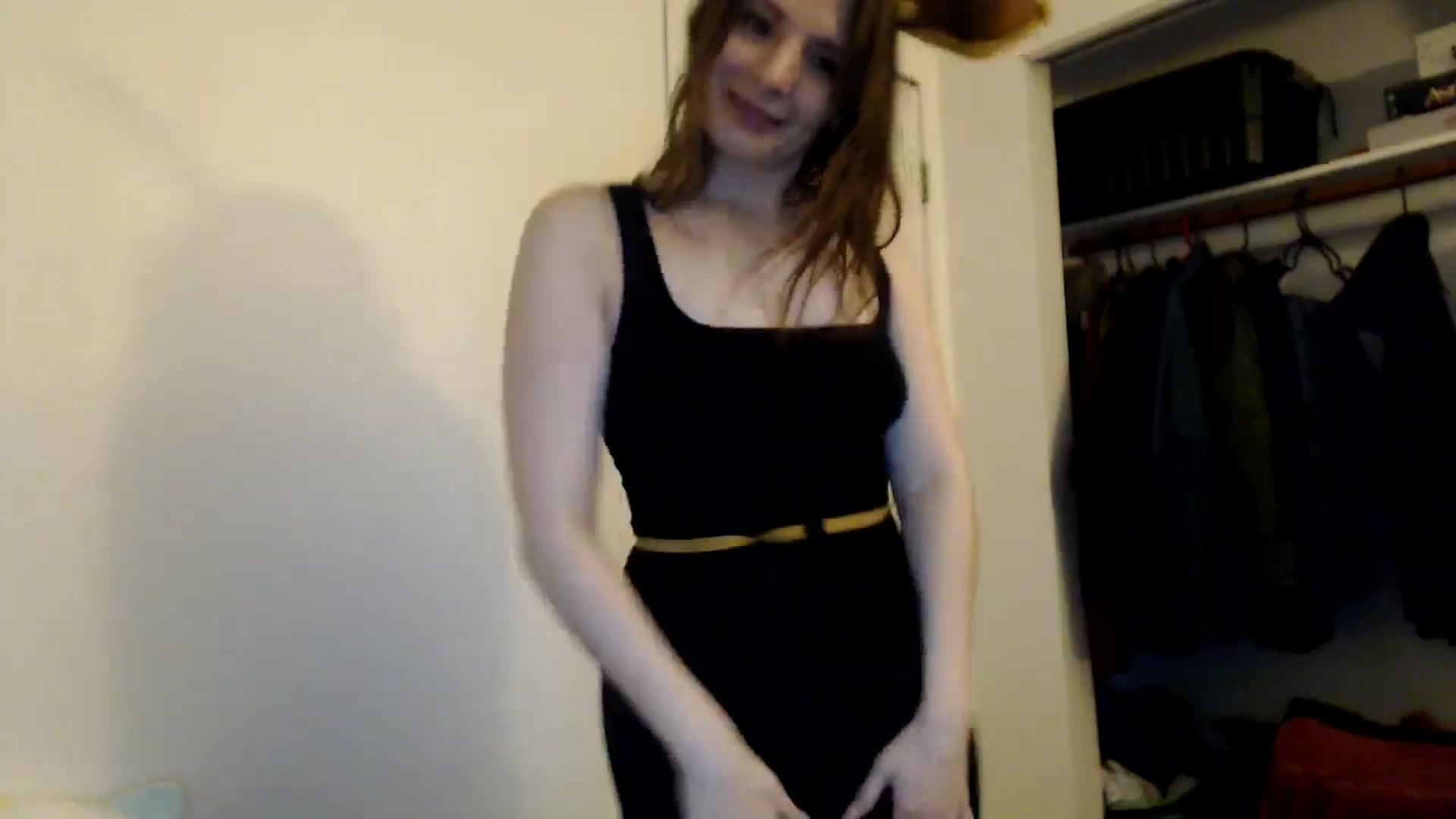 Gallery image thumbnail from HighMINNI_69's myfreecams stream on, 11/10/2024, 09:41 image 17 of 20