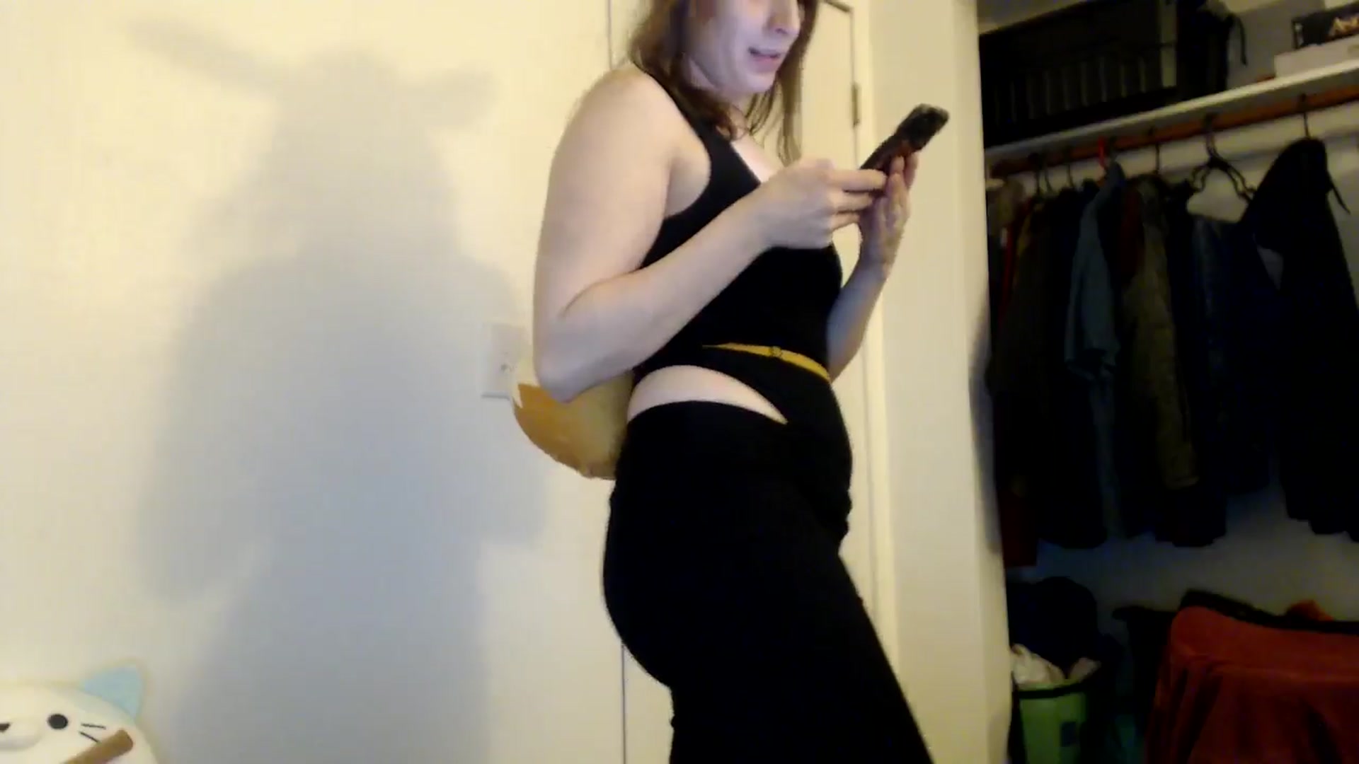 Gallery image thumbnail from HighMINNI_69's myfreecams stream on, 11/10/2024, 09:41 image 9 of 20