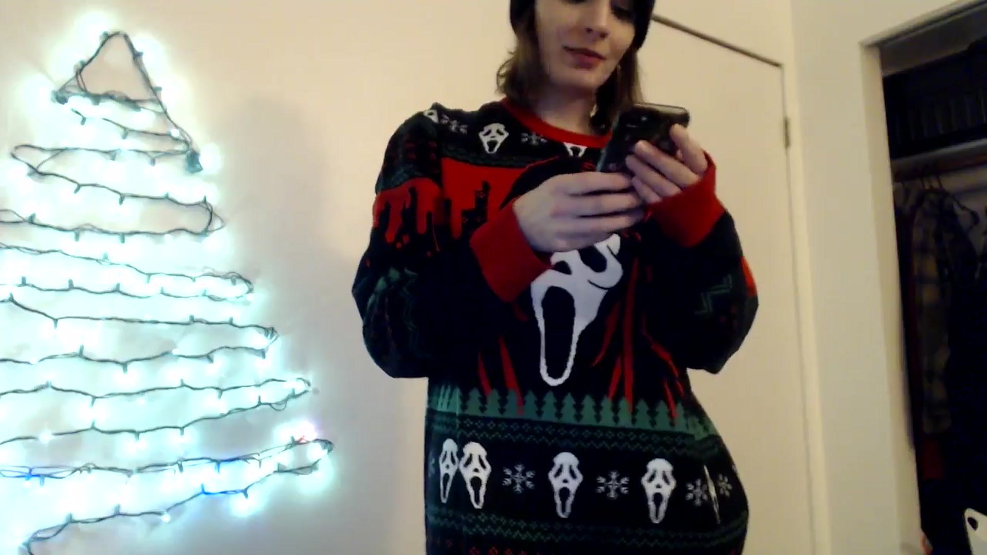 Gallery image thumbnail from HighMINNI_69's myfreecams stream on, 12/13/2024, 08:53 image 13 of 20