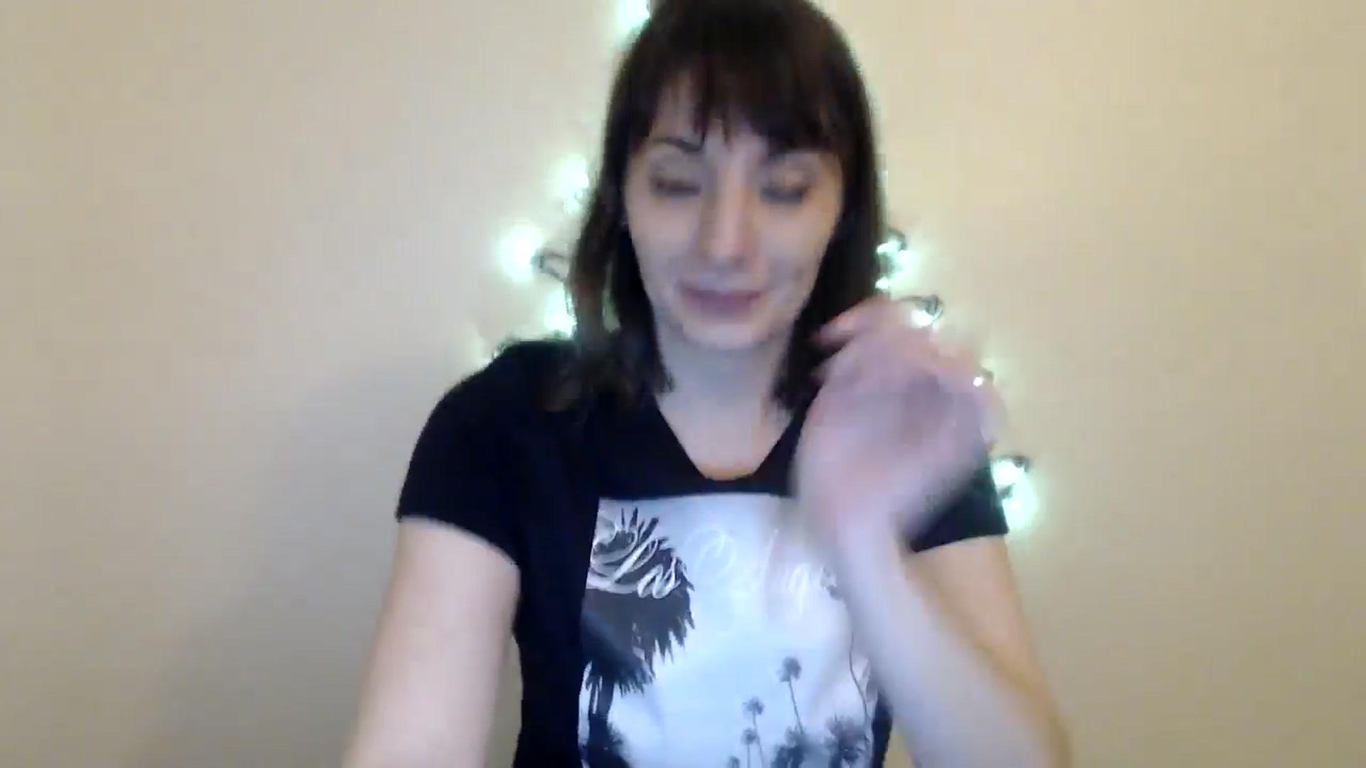 Gallery image thumbnail from HighMINNI_69's myfreecams stream on, 12/31/2024, 11:39 image 17 of 20