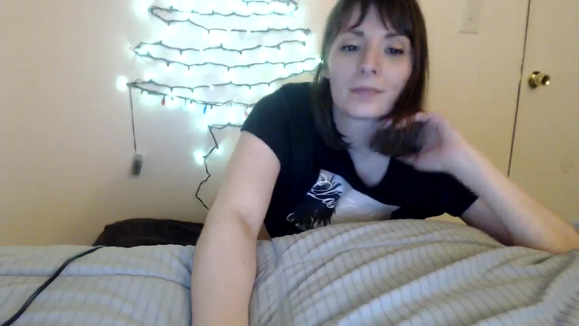 Gallery image thumbnail from HighMINNI_69's myfreecams stream on, 01/01/2025, 10:00 image 7 of 20