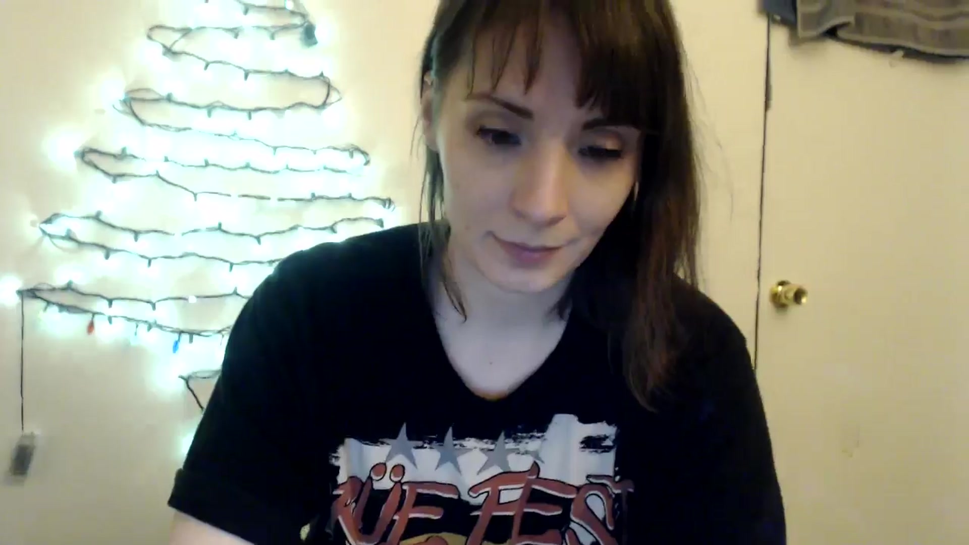 Gallery image thumbnail from HighMINNI_69's myfreecams stream on, 01/05/2025, 10:44 image 9 of 20