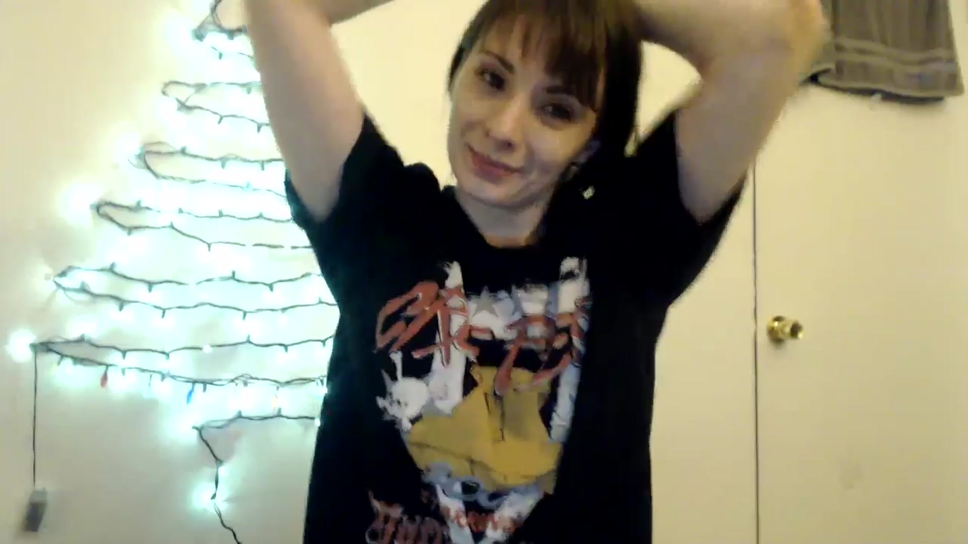 Gallery image thumbnail from HighMINNI_69's myfreecams stream on, 01/05/2025, 10:44 image 15 of 20