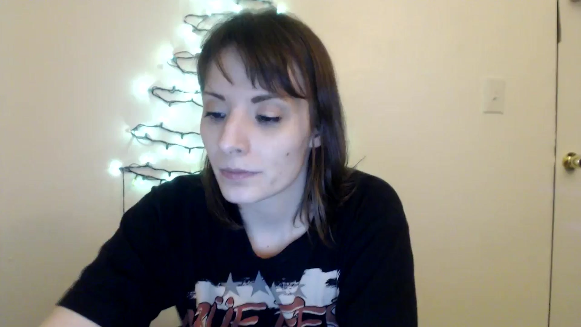 Gallery image thumbnail from HighMINNI_69's myfreecams stream on, 01/05/2025, 13:47 image 8 of 20