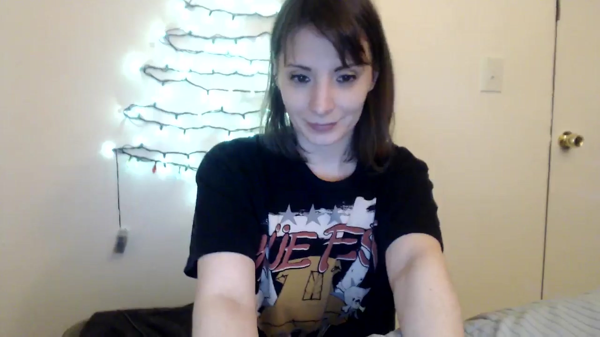 Gallery image thumbnail from HighMINNI_69's myfreecams stream on, 01/05/2025, 13:47 image 13 of 20