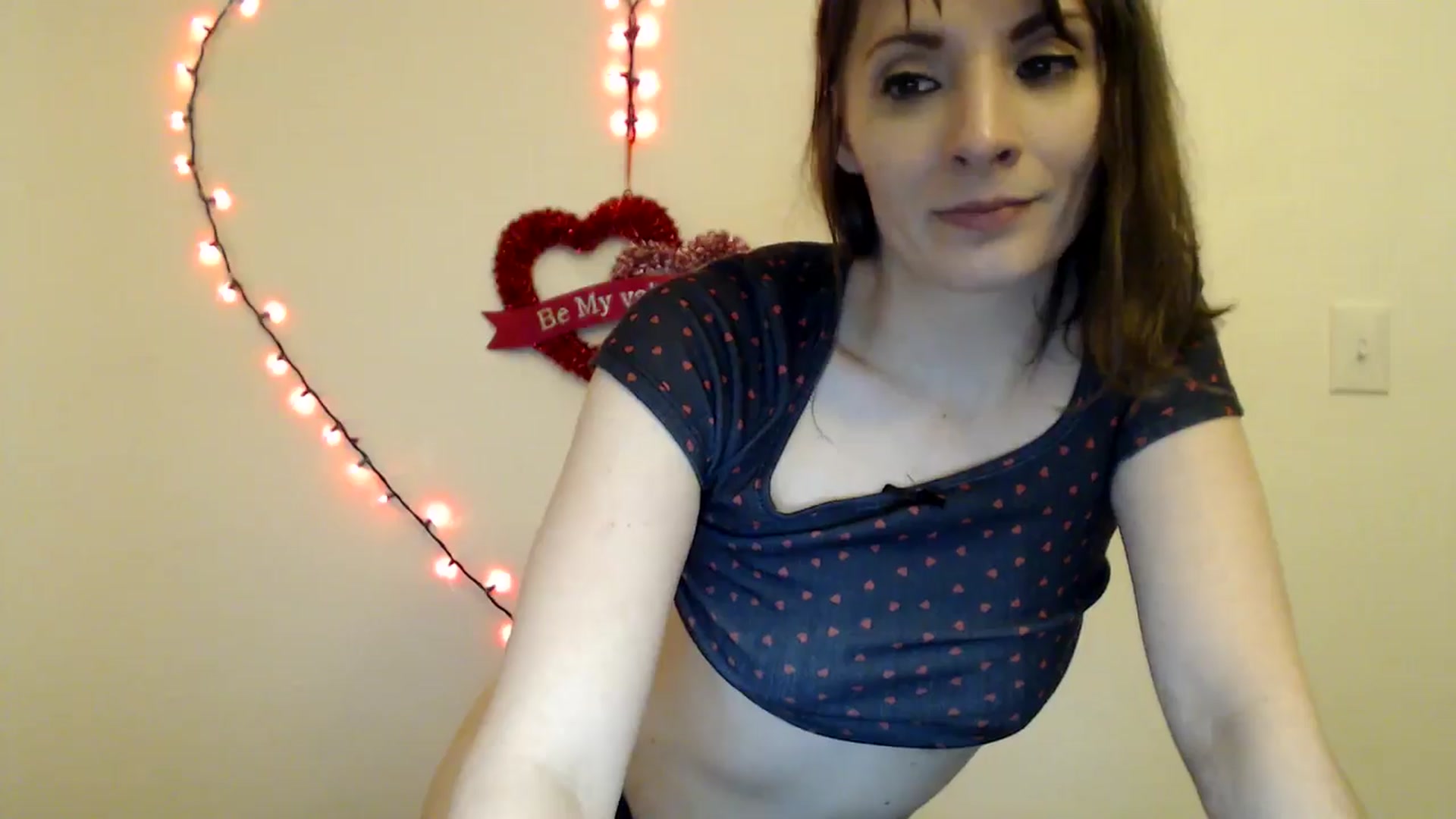 Gallery image thumbnail from HighMINNI_69's myfreecams stream on, 02/13/2025, 11:21 image 6 of 20