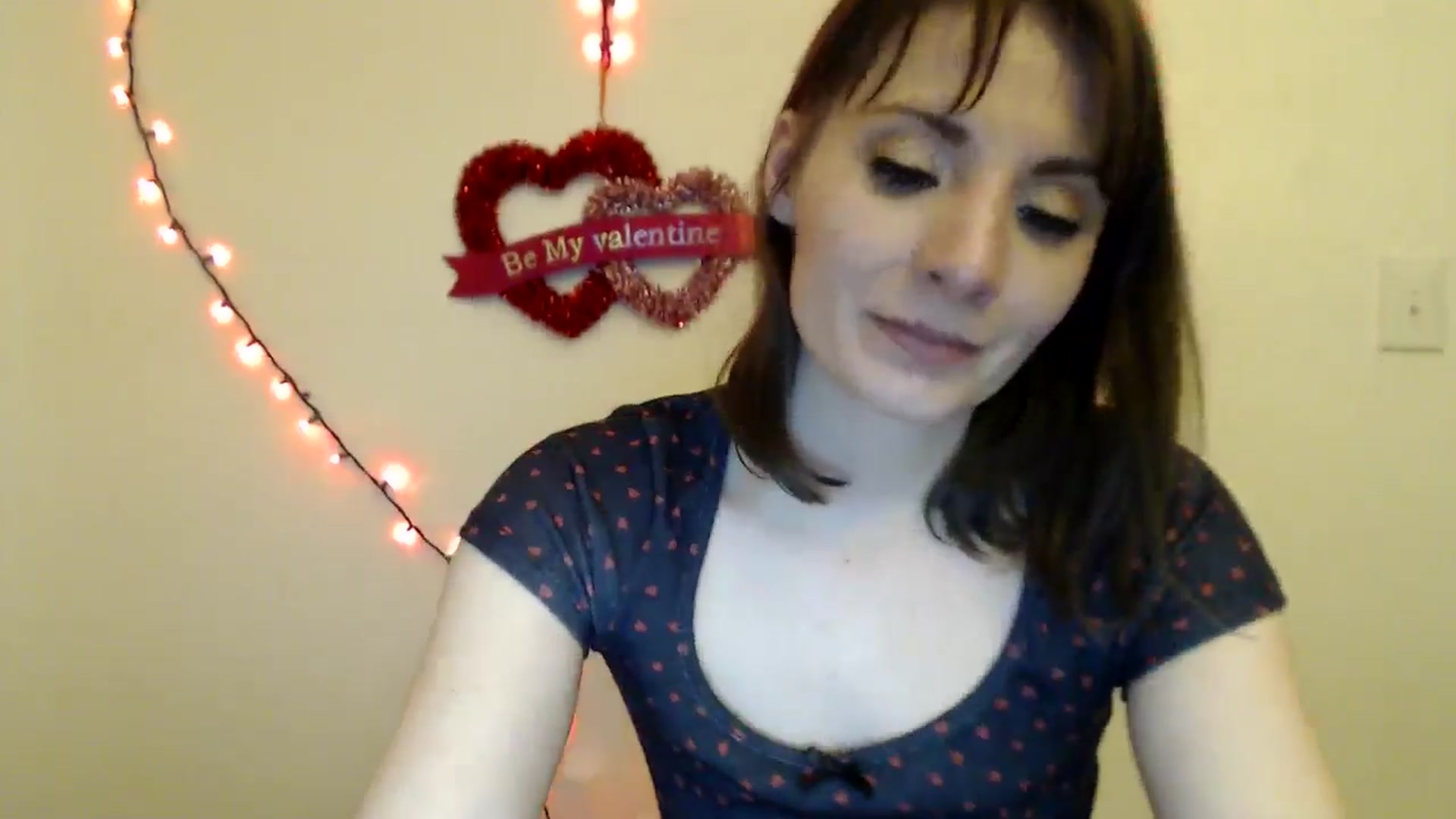 Gallery image thumbnail from HighMINNI_69's myfreecams stream on, 02/13/2025, 11:21 image 17 of 20