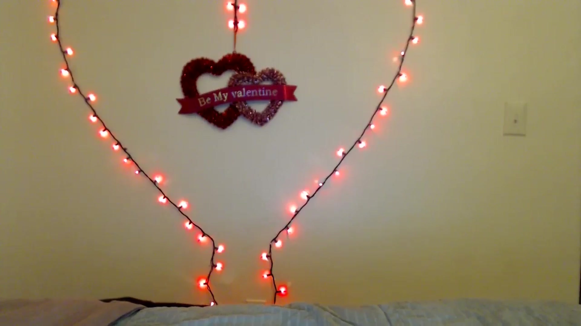 Gallery image thumbnail from HighMINNI_69's myfreecams stream on, 02/16/2025, 12:33 image 4 of 20